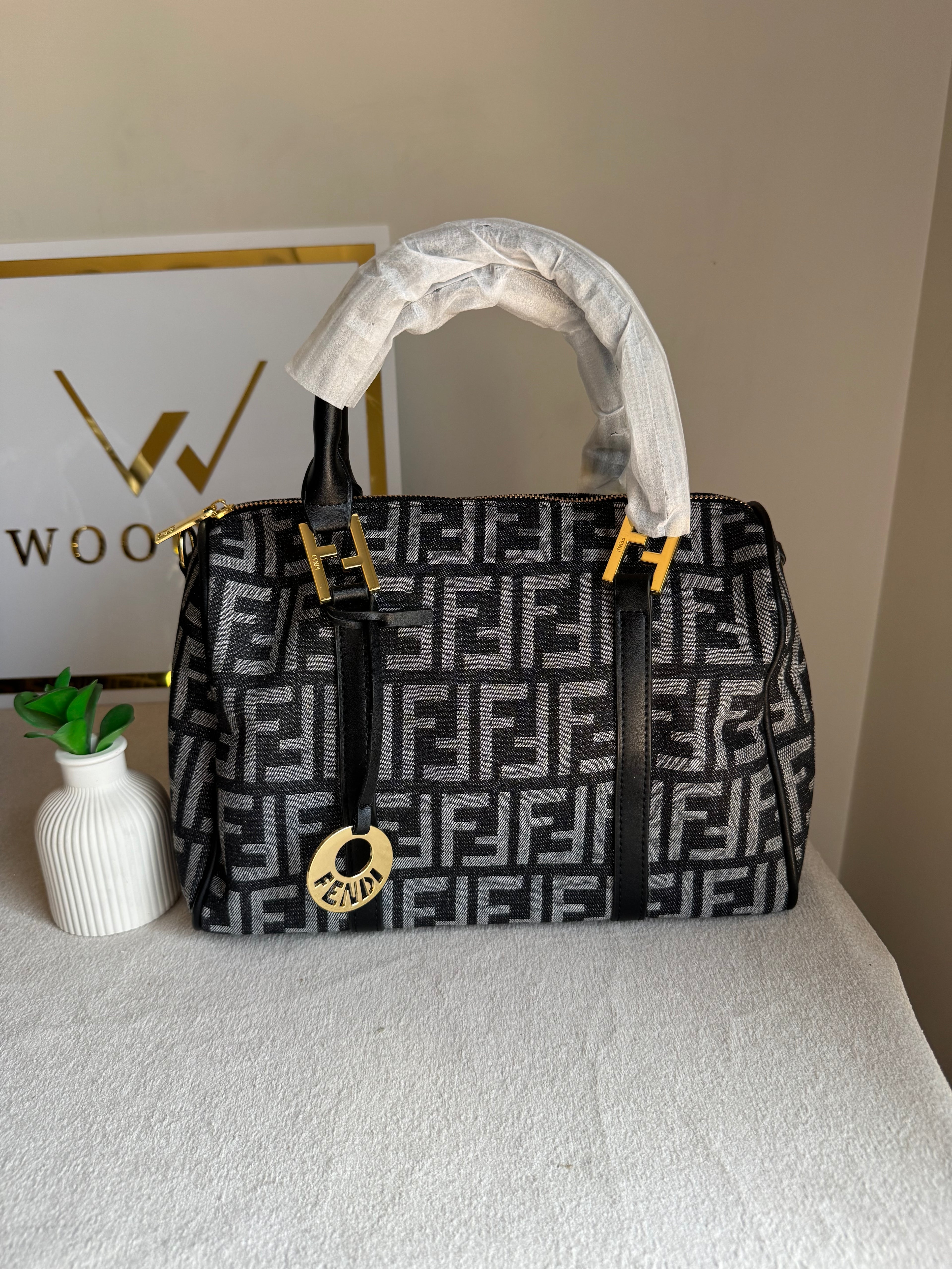 Fendi Signature Hand Bag - Black & Grey