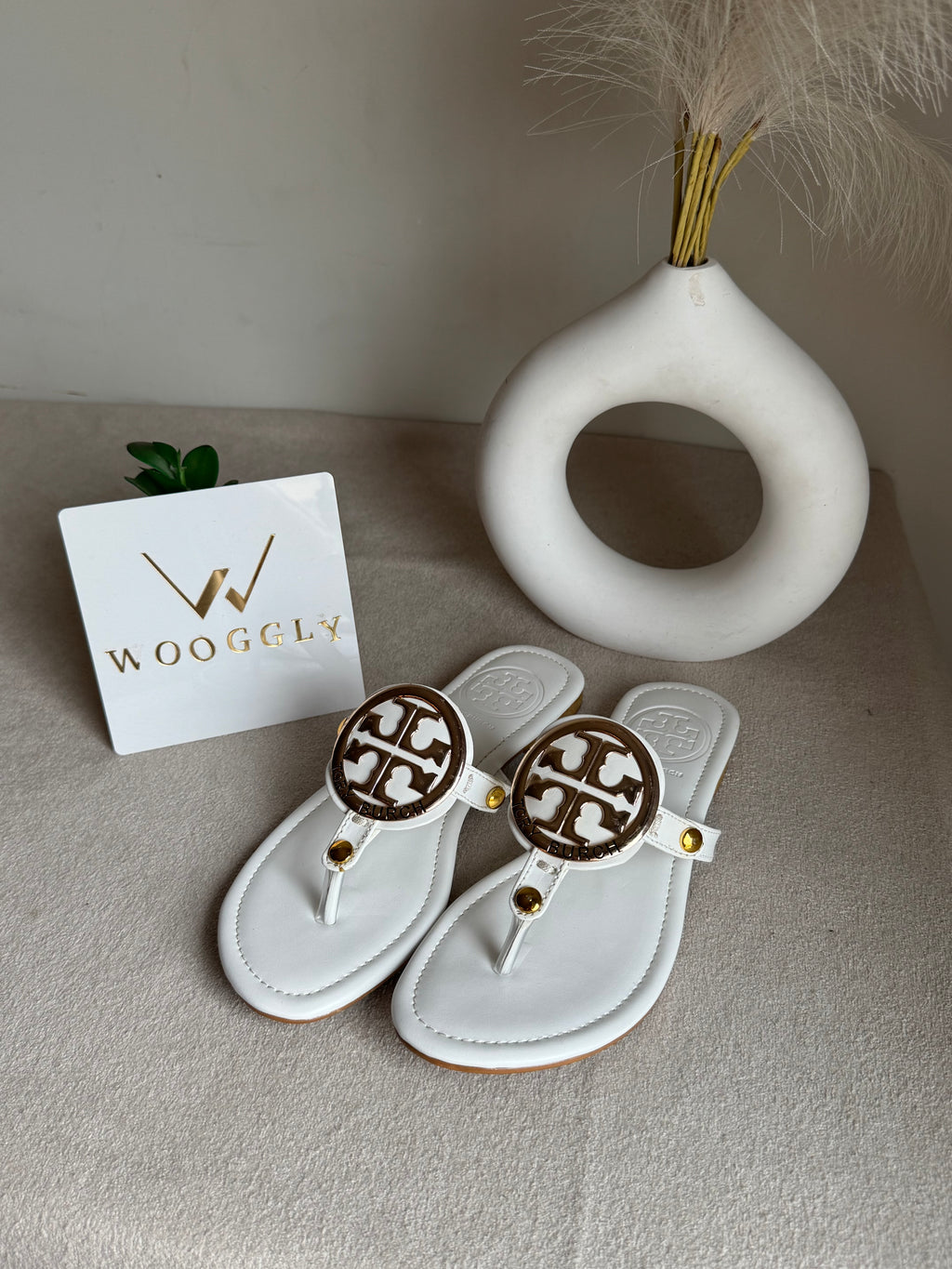 Viral Tory Burch Slides White