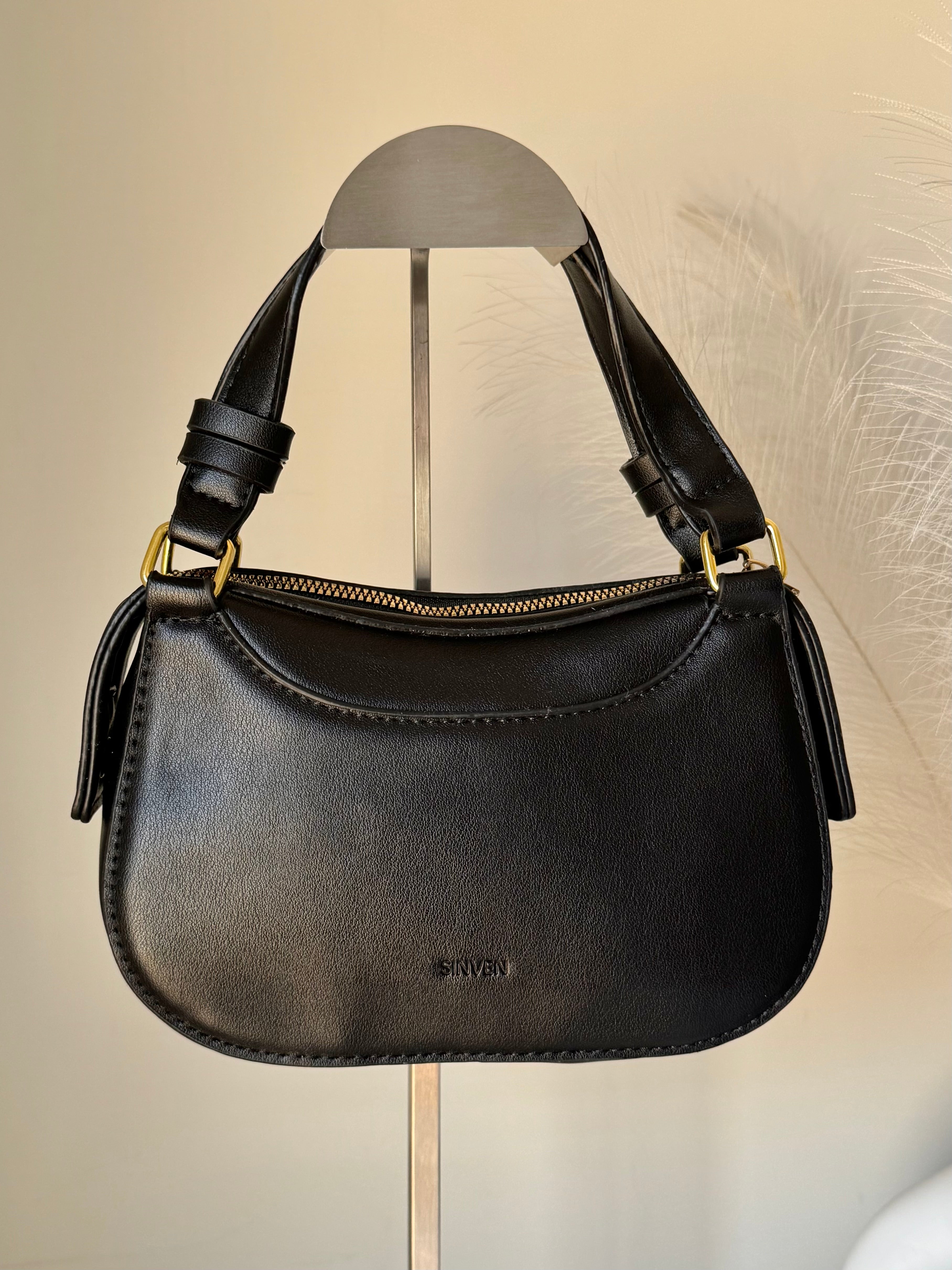 Sleek Aura Bag - Black