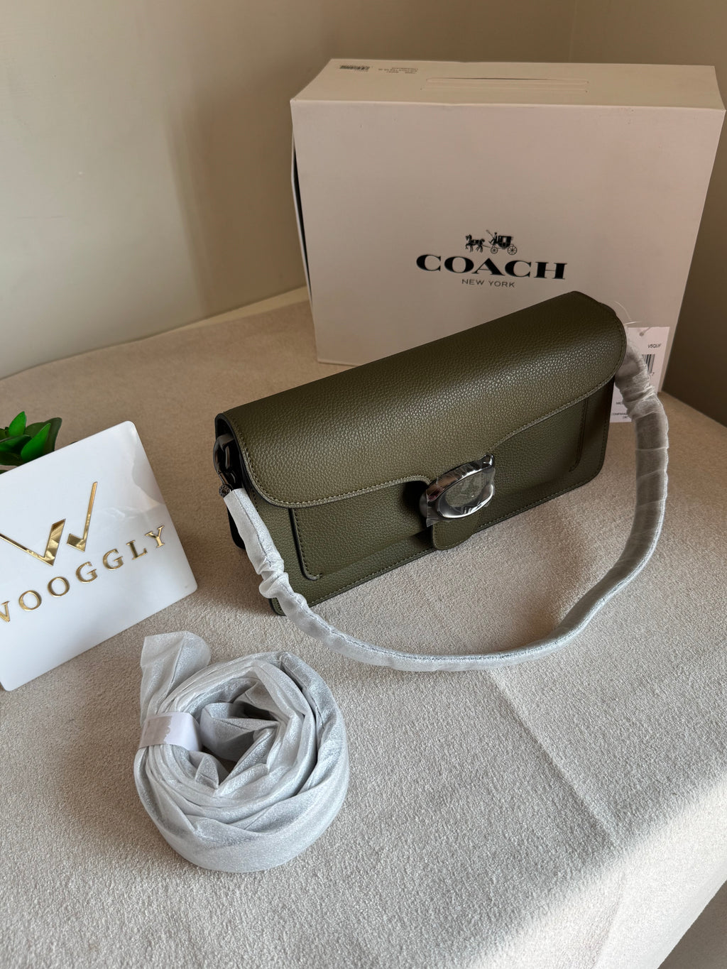 COACH TABBY PREMIUM (Olive Green) - MAGNETIC BOX PACKING