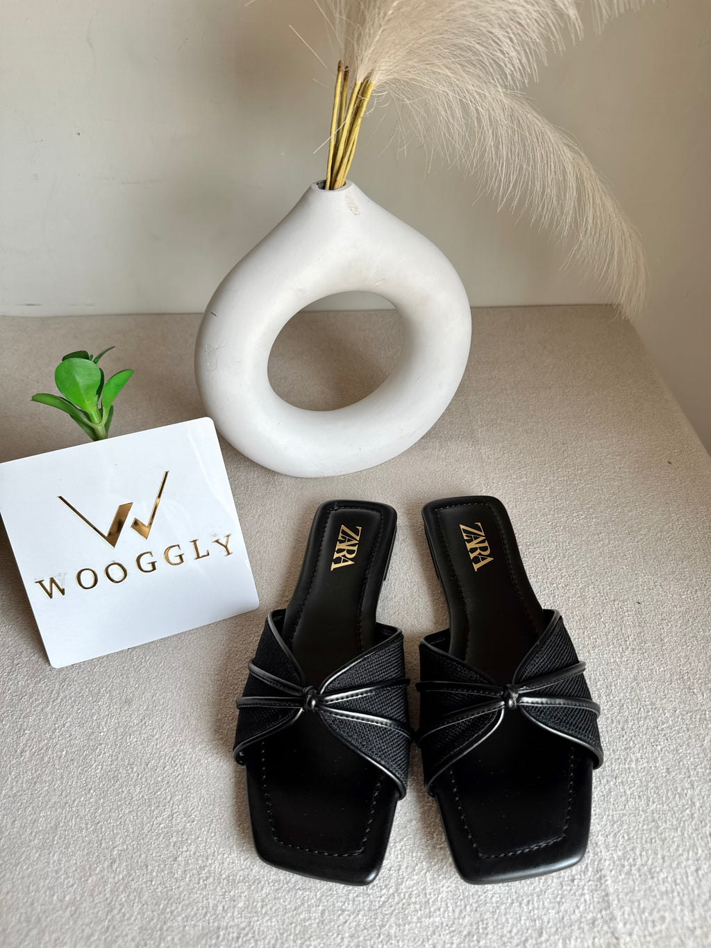 Zara Knot Slides Black