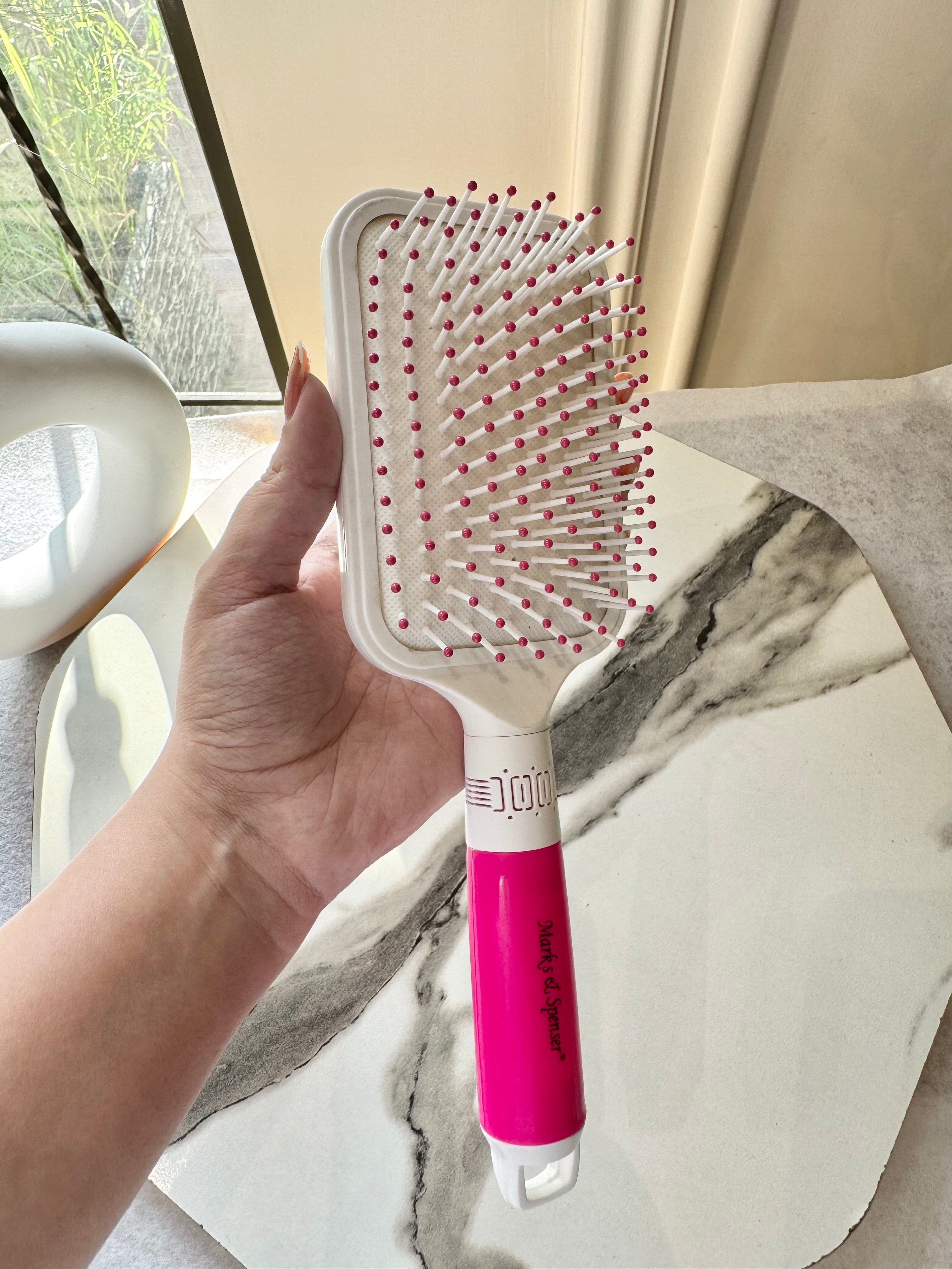 Softest White Pink Square Brush