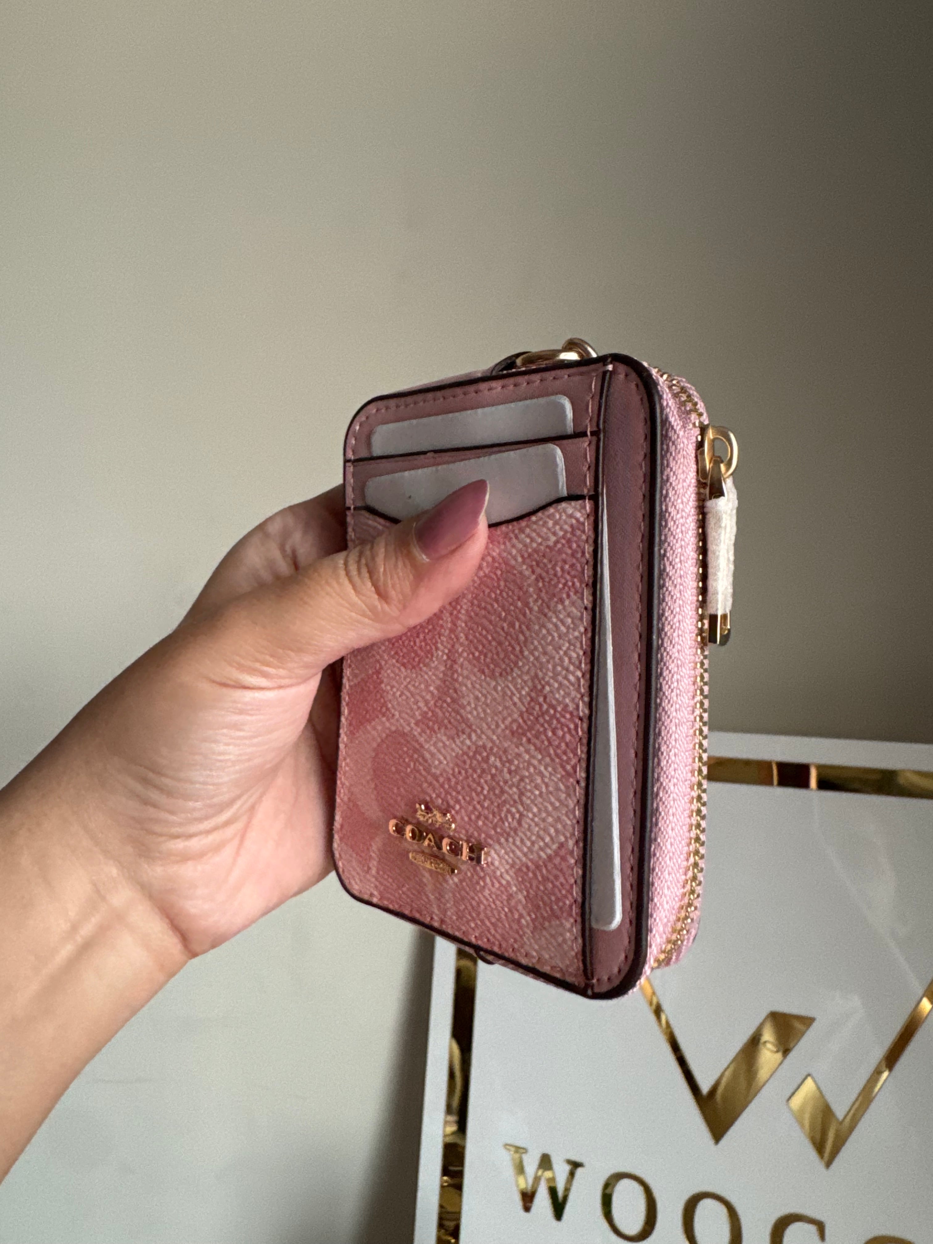 Coach Zip Card Case - Baby Pink