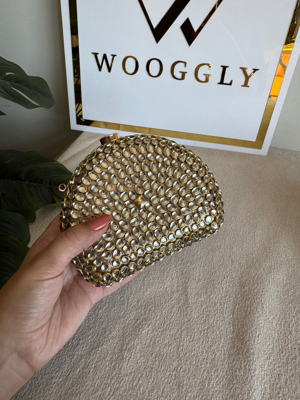 Afreen Kundan Clutch with Chain - Champagne Stone