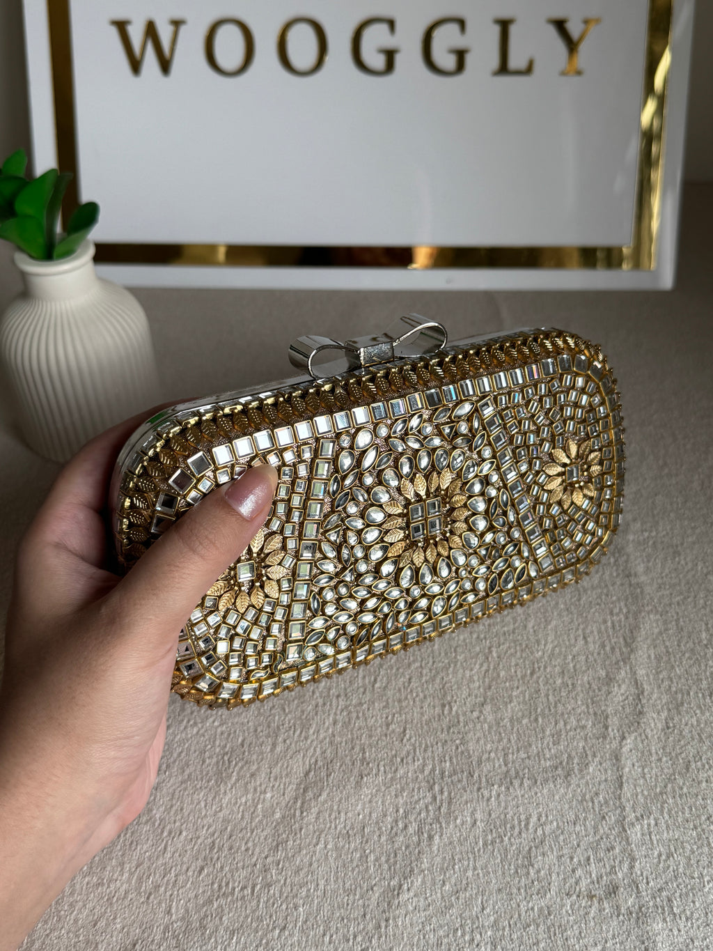 Mahe e Noor Kundan Clutch