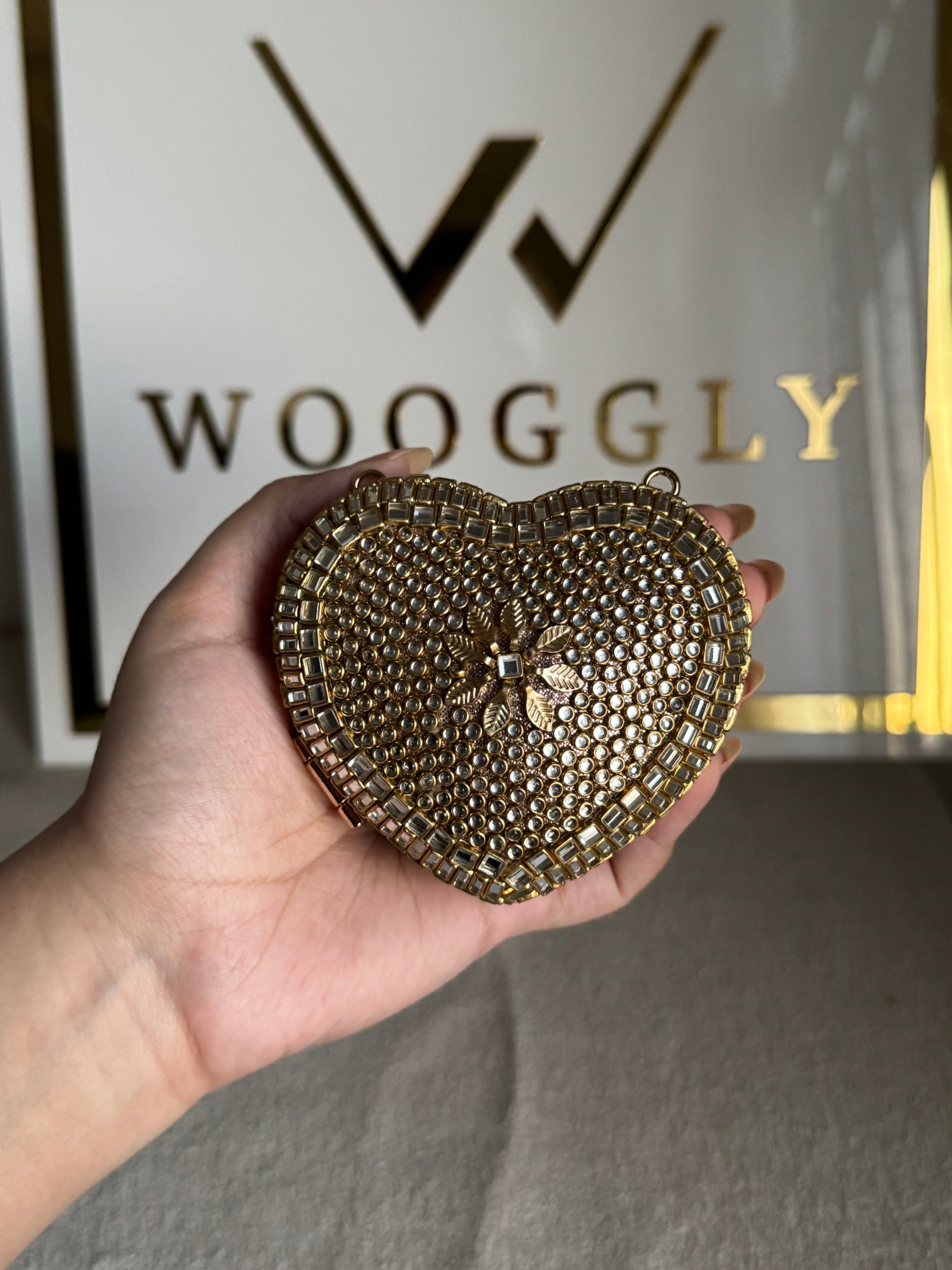 Special Edition Kundan Heart Clutch - Gold with Chain