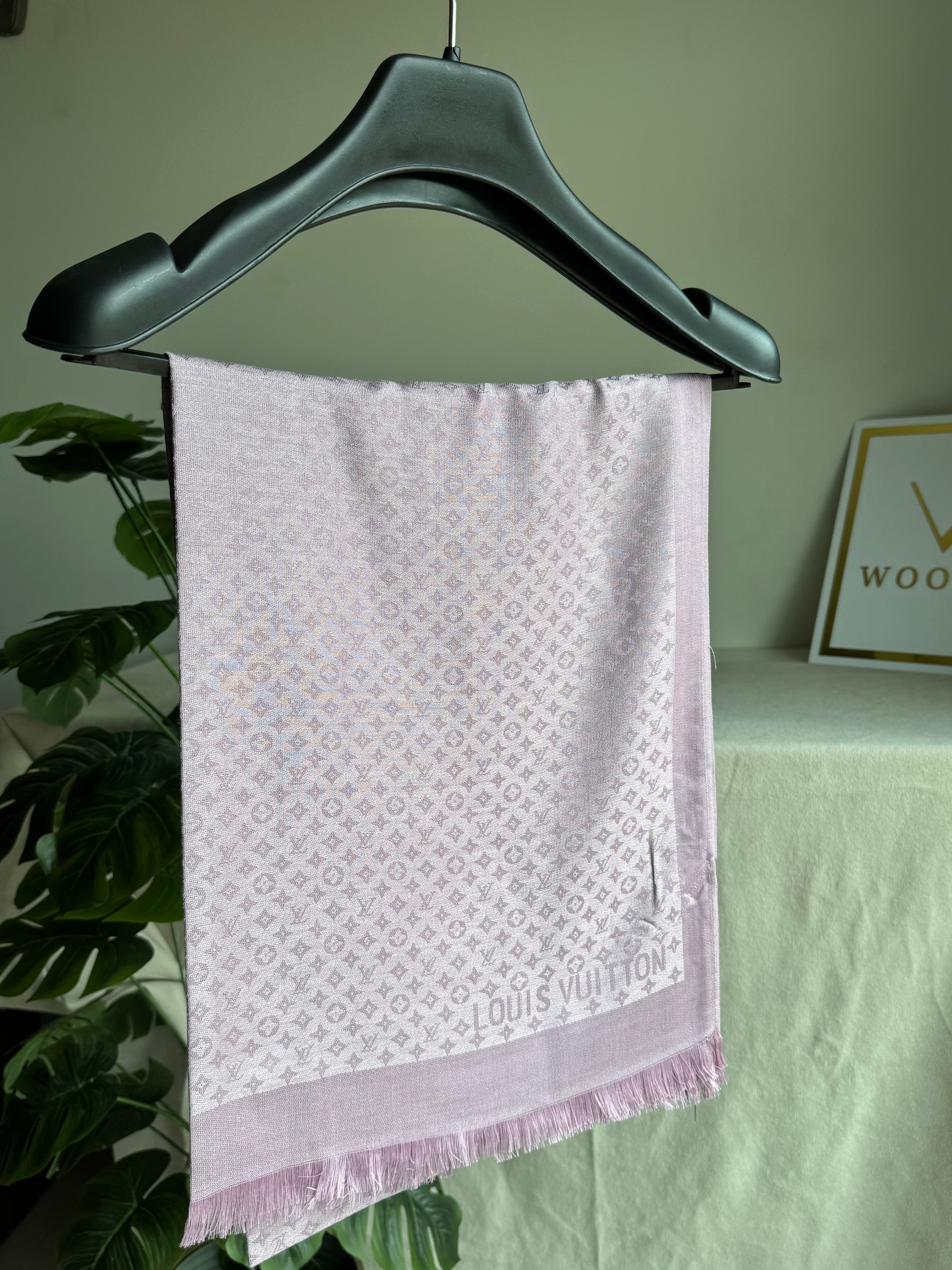 ALL SEASON LV Scarf - Pink