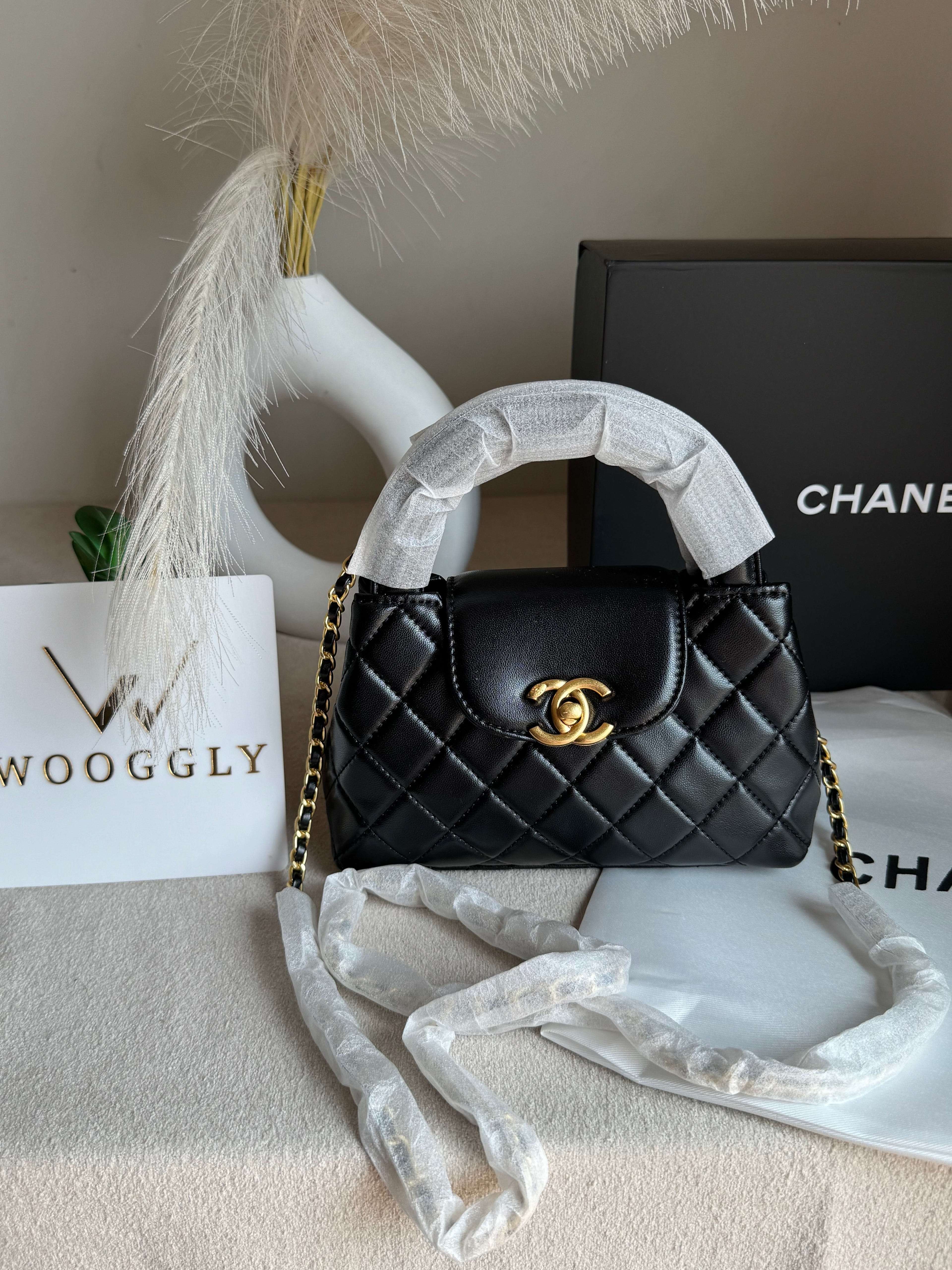 CH Premium Viral Quilted Bag – Black with Box Packaging