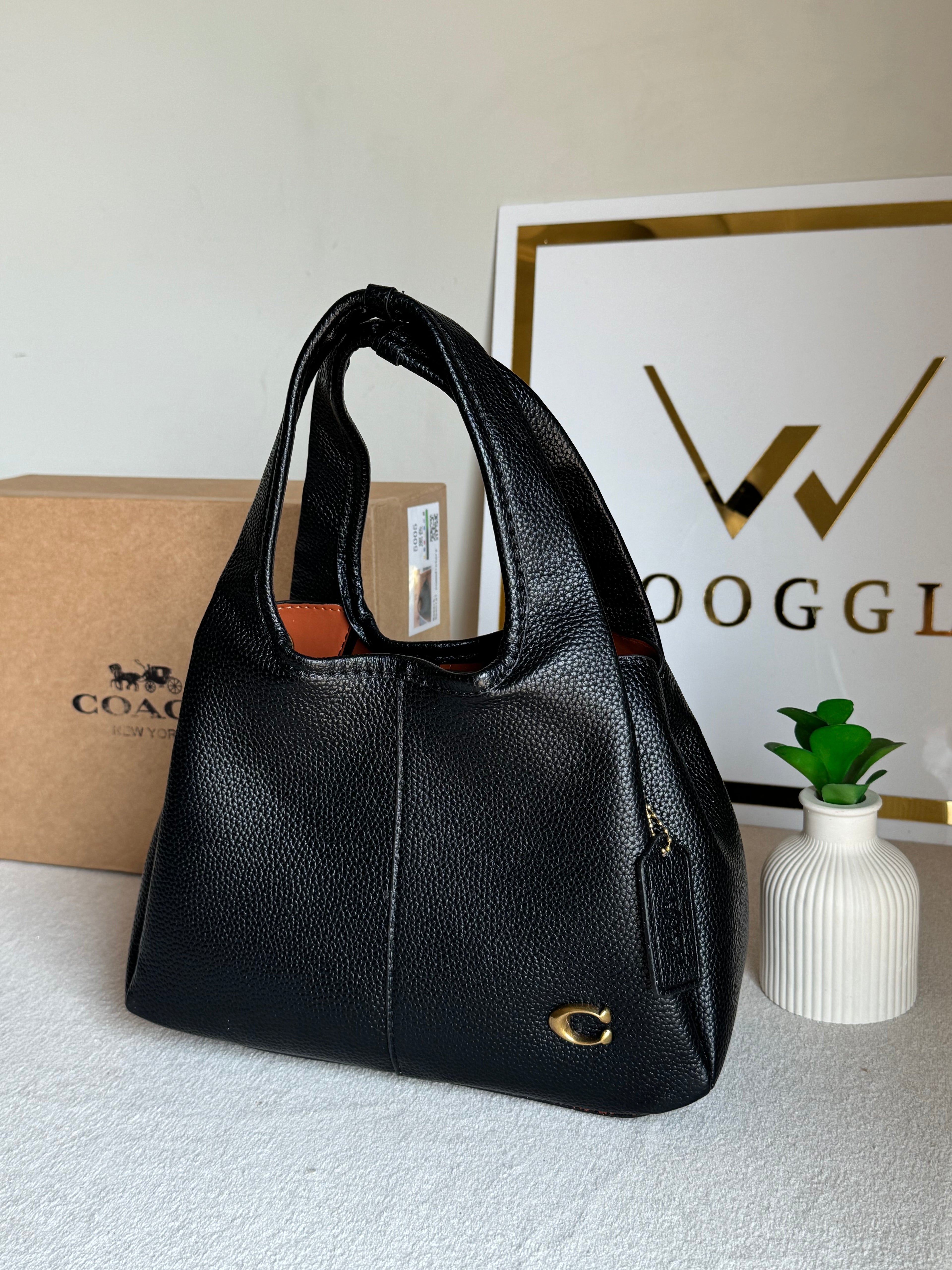 COACH Lana Black - BOX PACKING