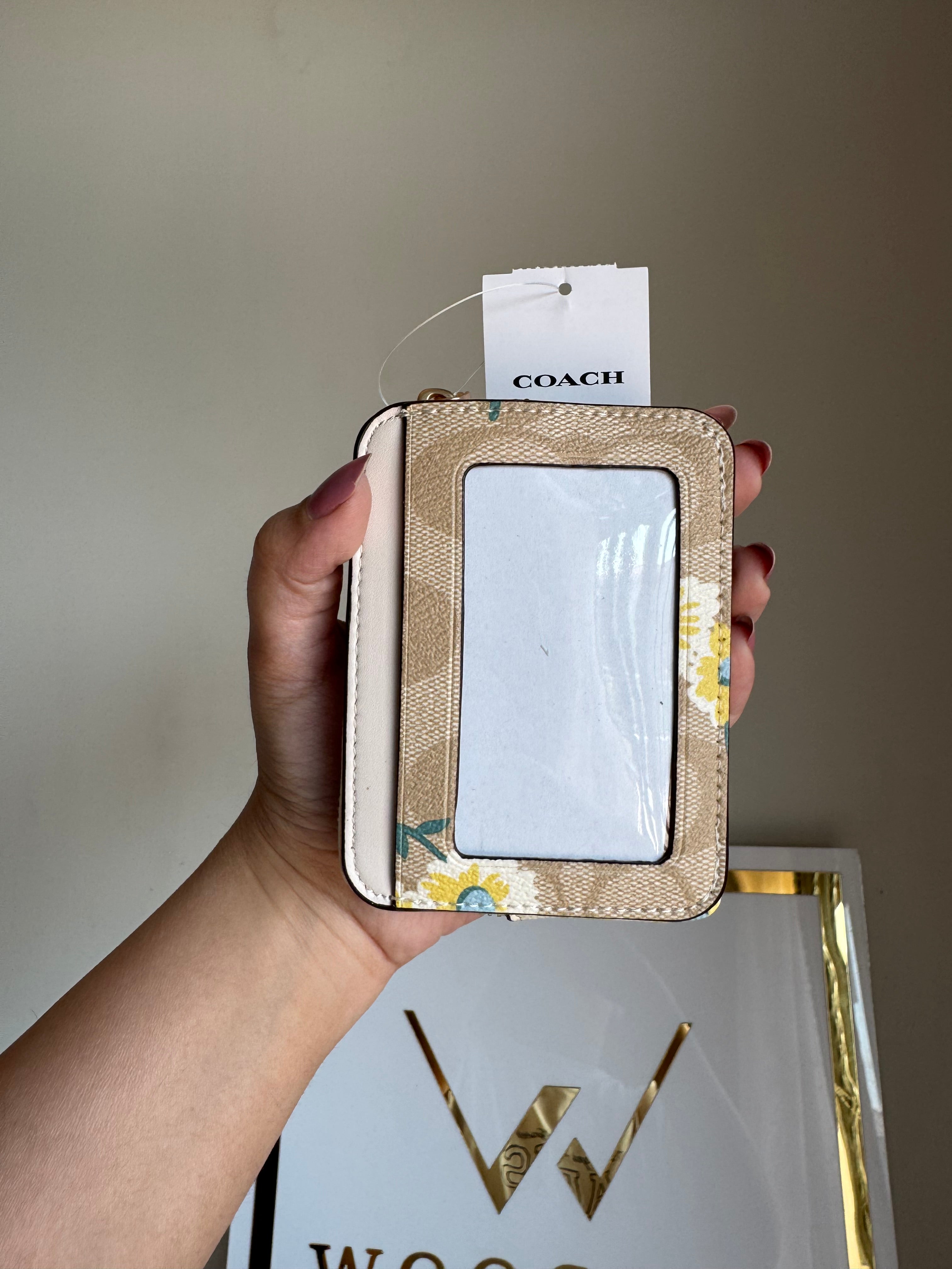 Coach Zip Card Case - Apricot White with Floral