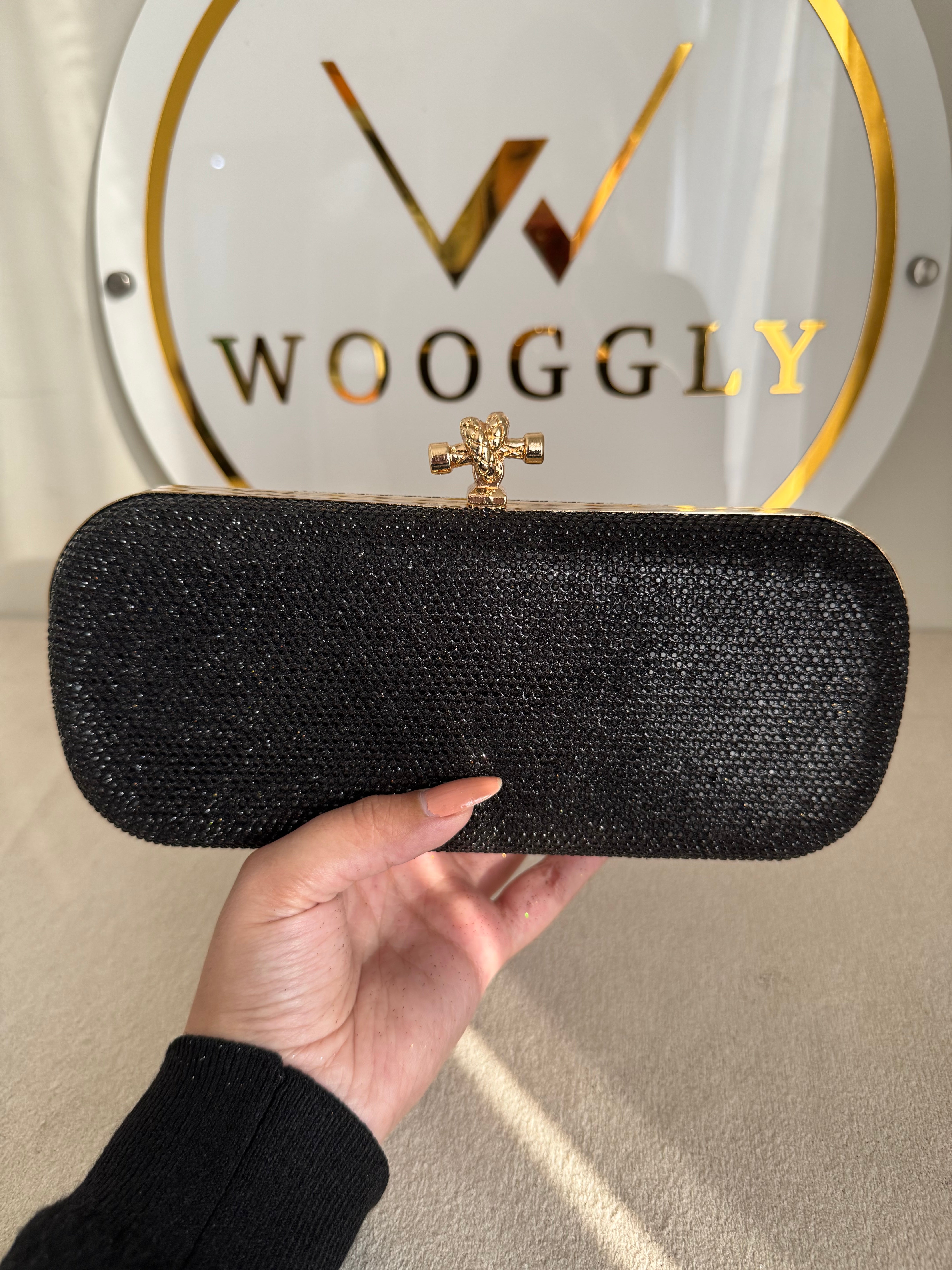 Bottega Shimmer Clutch - Black with Chain