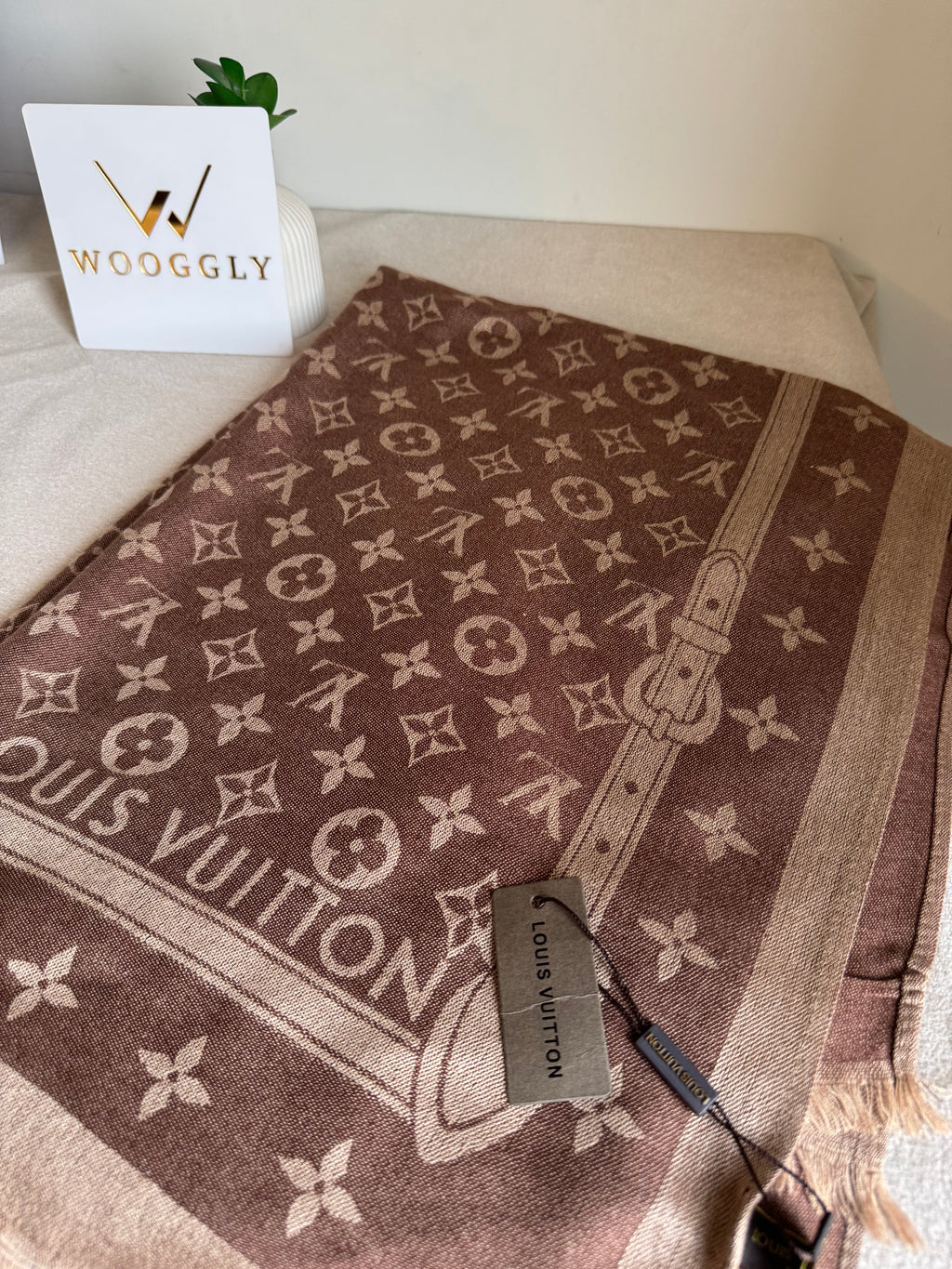 LV Warm Shawl Brown
