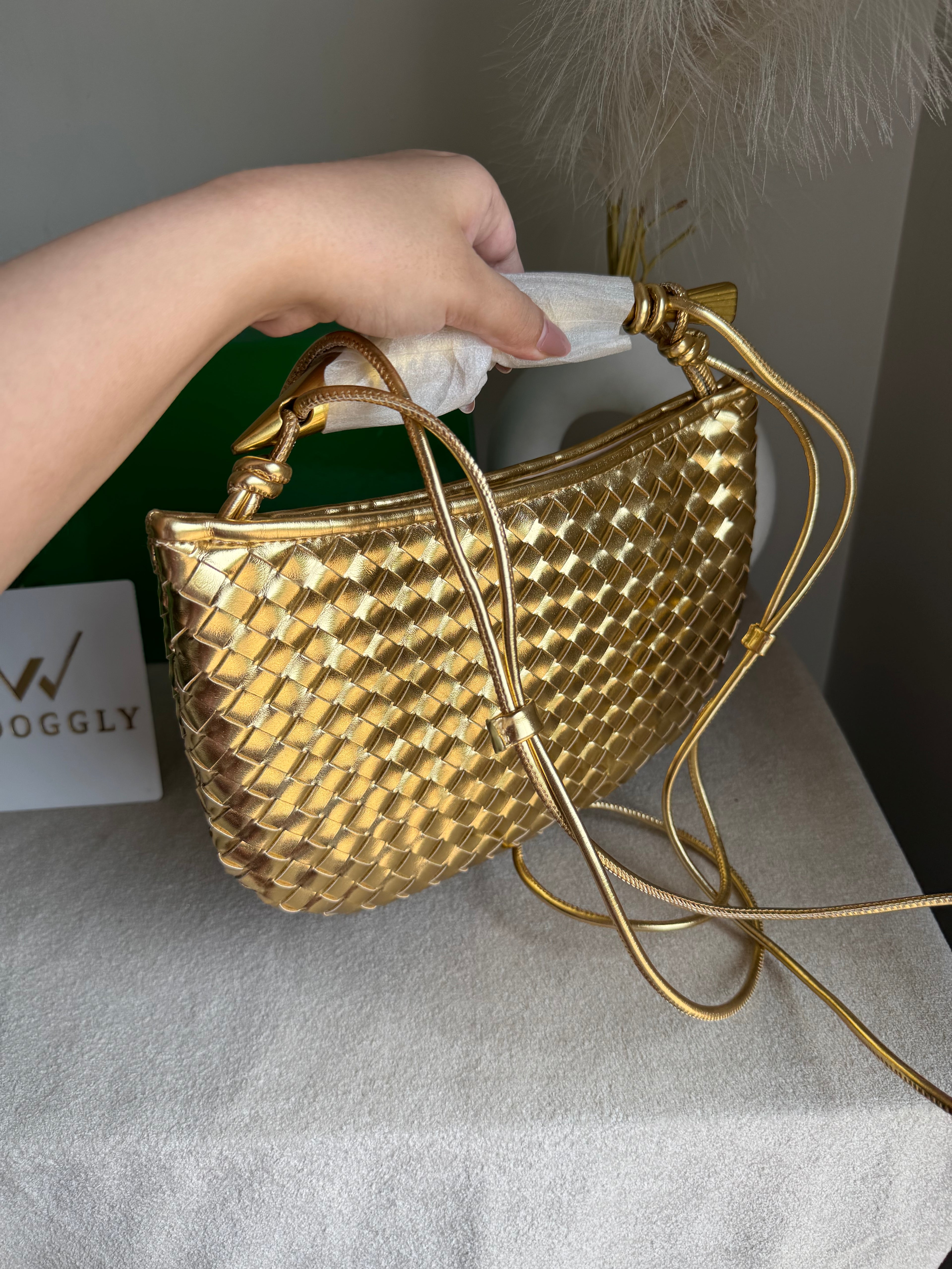Bottega Veneta New Arrival - Champagne