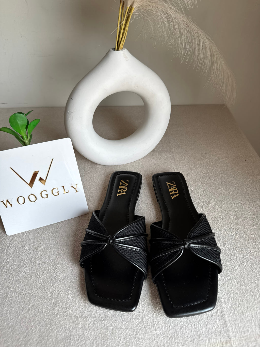Zara Knot Slides Black