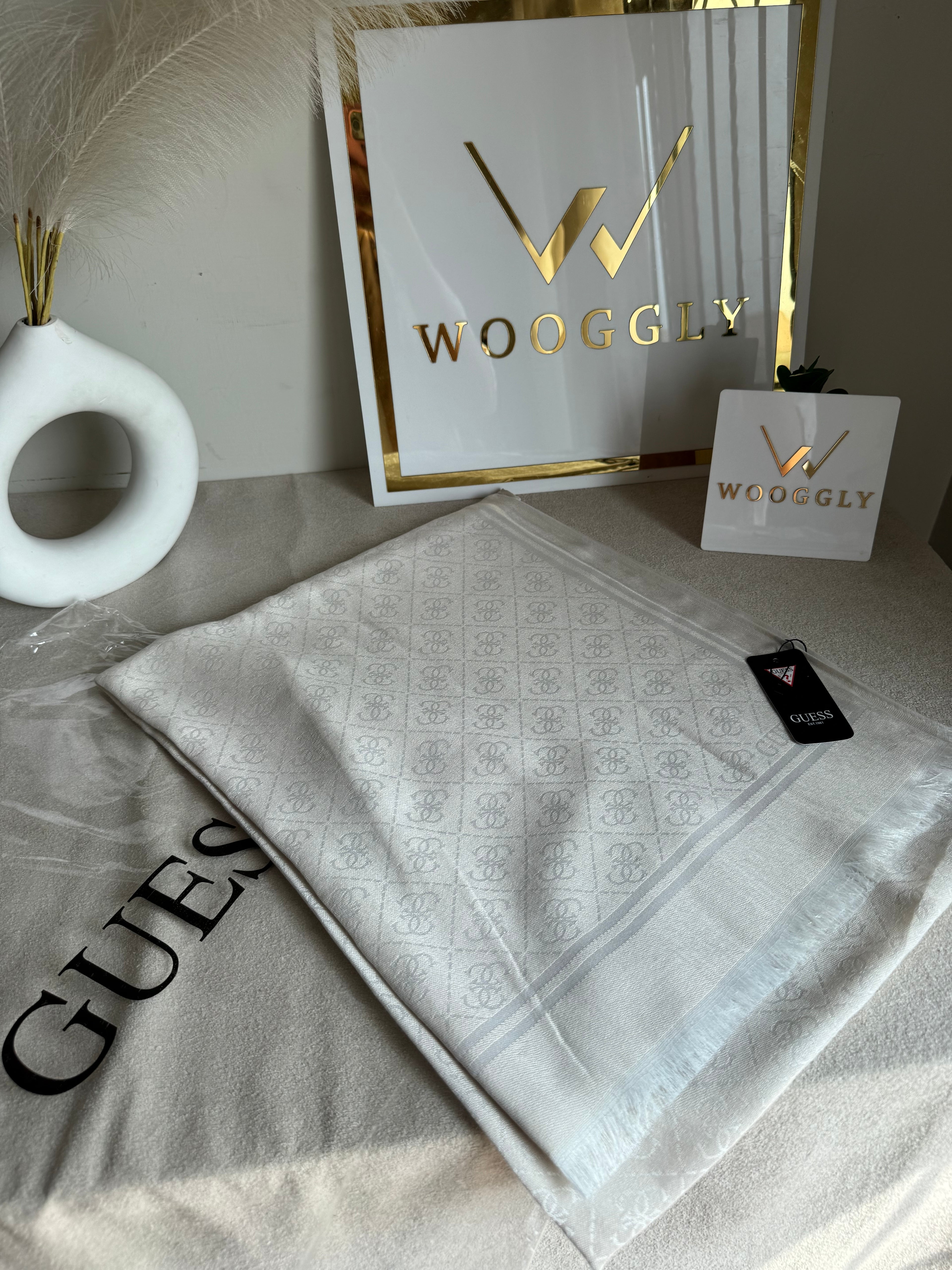 Guess Stoller Cream