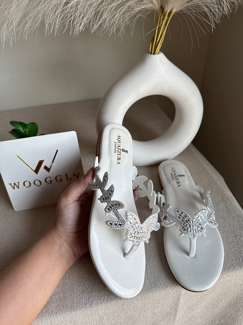 Aquazzura Pretty Slides - White