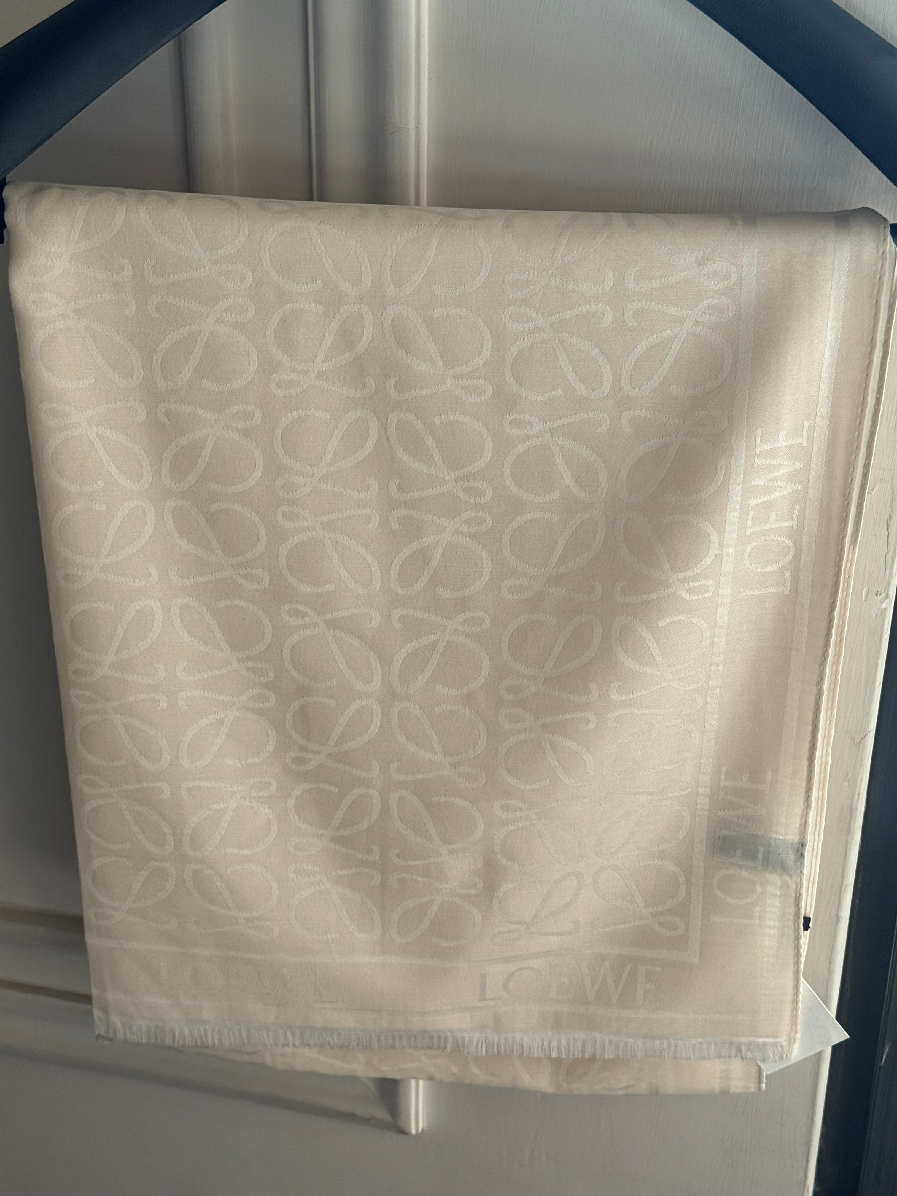 ALL SEASON Loewe Stoller - Cream