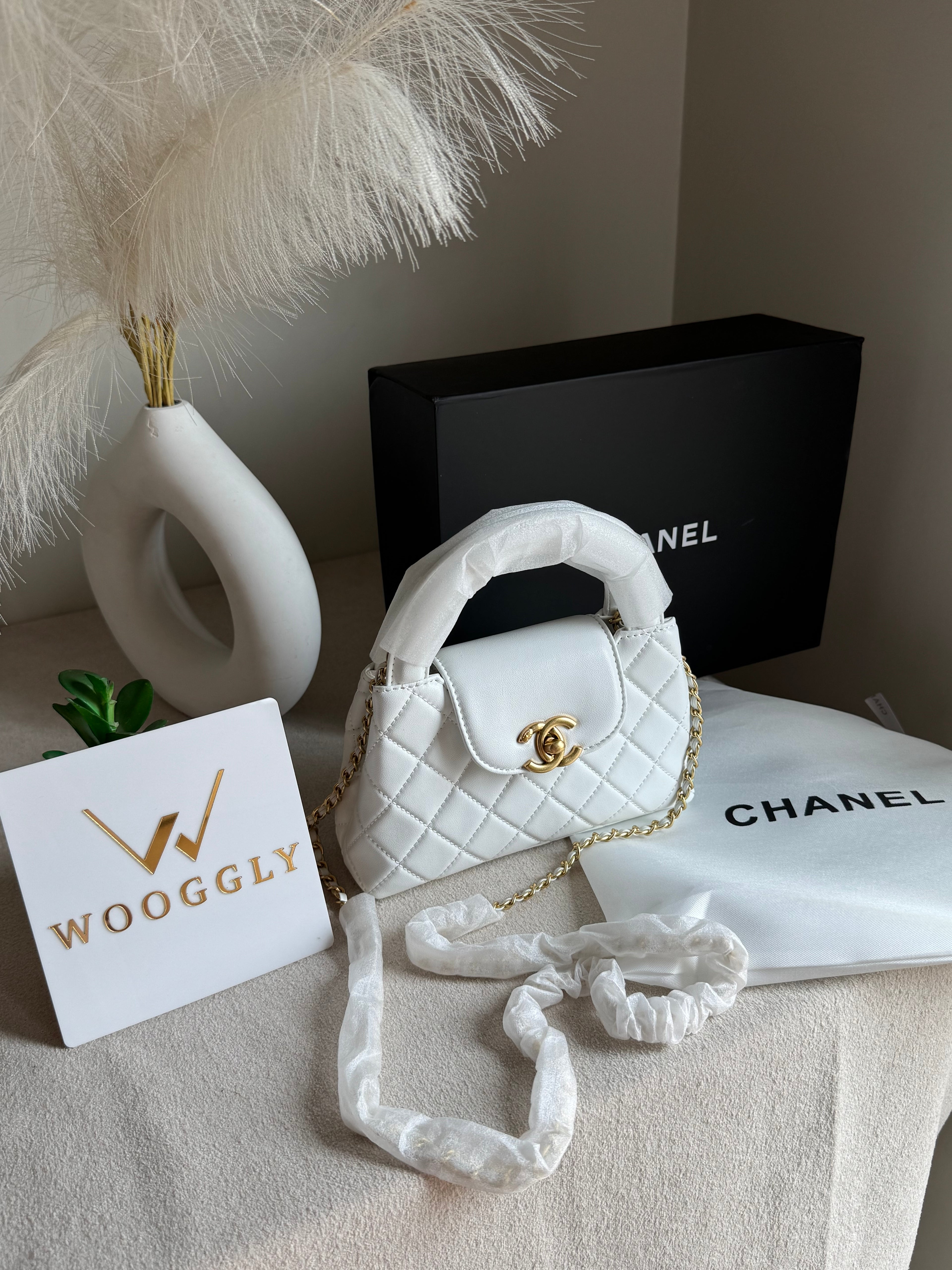 CH Premium Viral Quilted Bag – White with Box Packaging