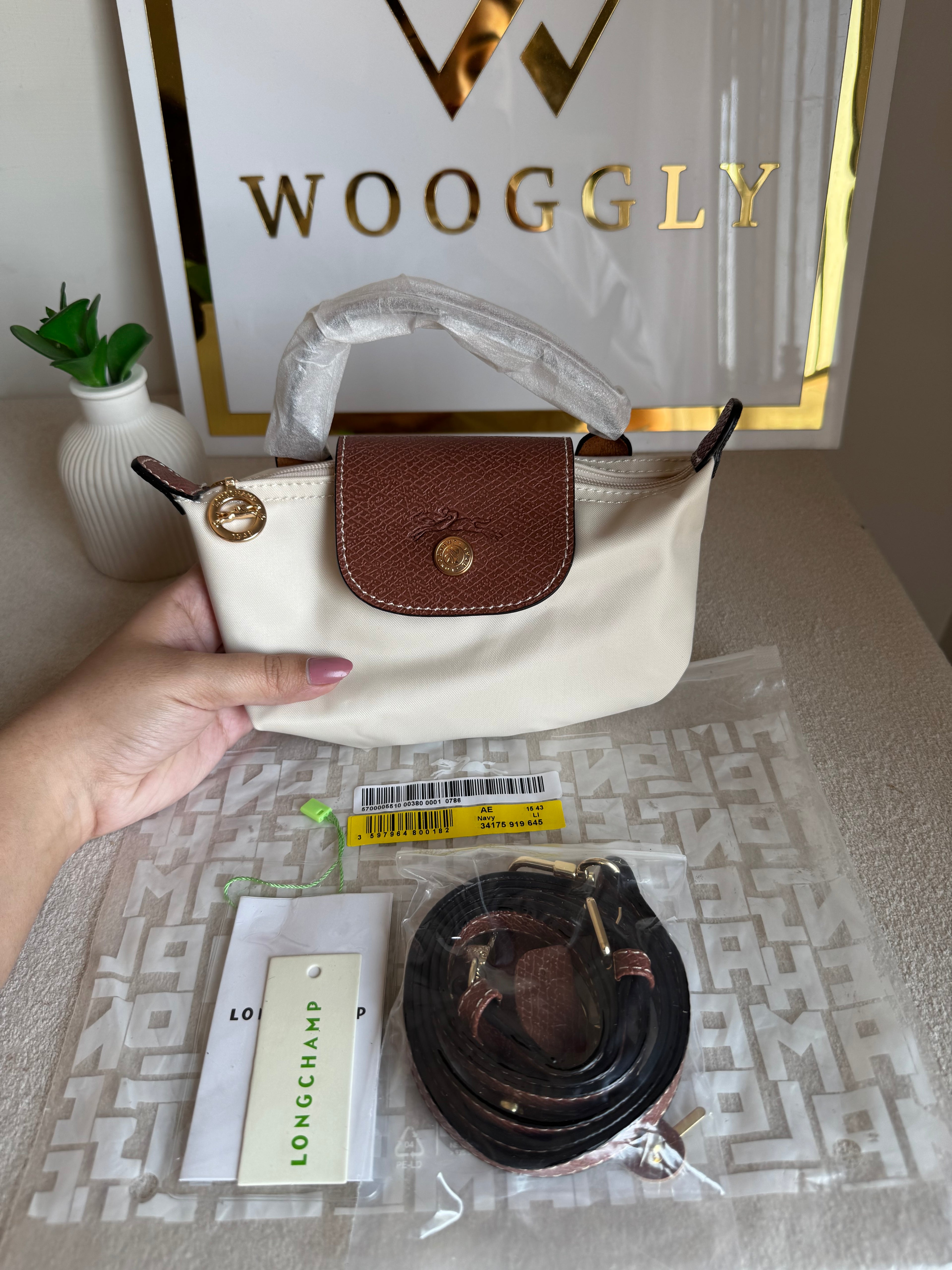 Premium LongChamp Crossbody Bag with Strap - Paper White (WITH BRAND LOGO)