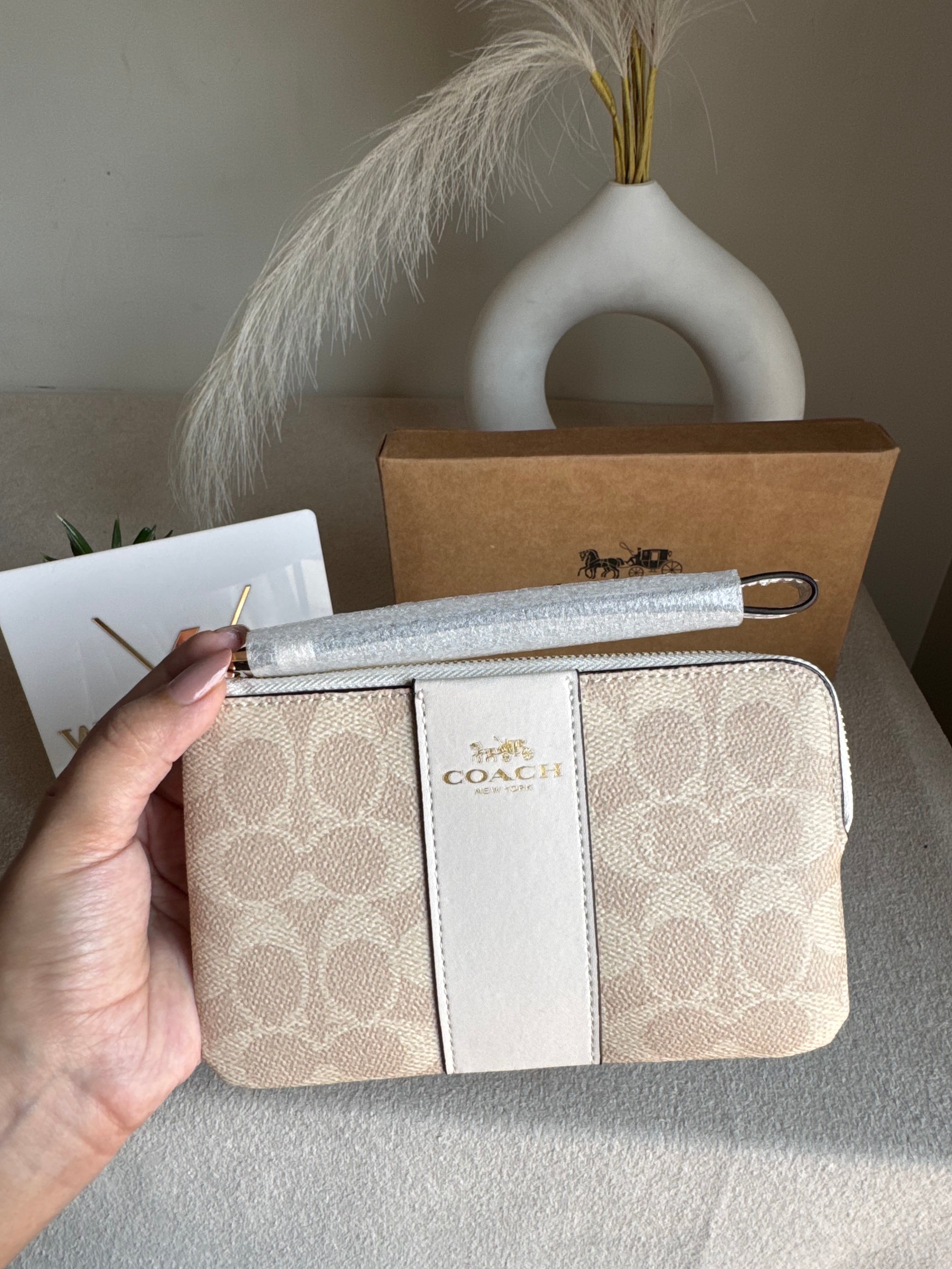 High Quality Wristlet - Apricot Fawn