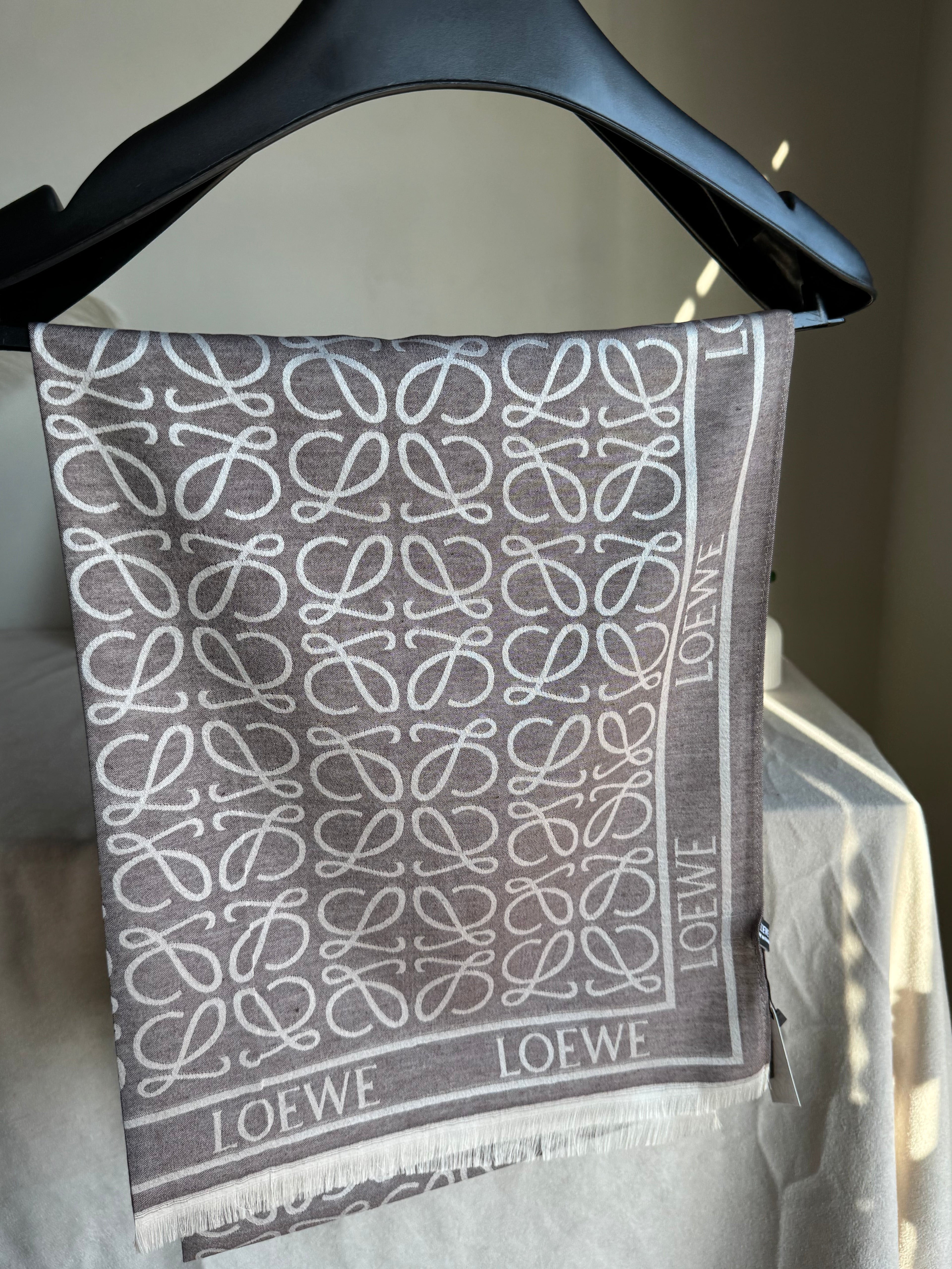 ALL SEASON Loewe Stoller - Grey