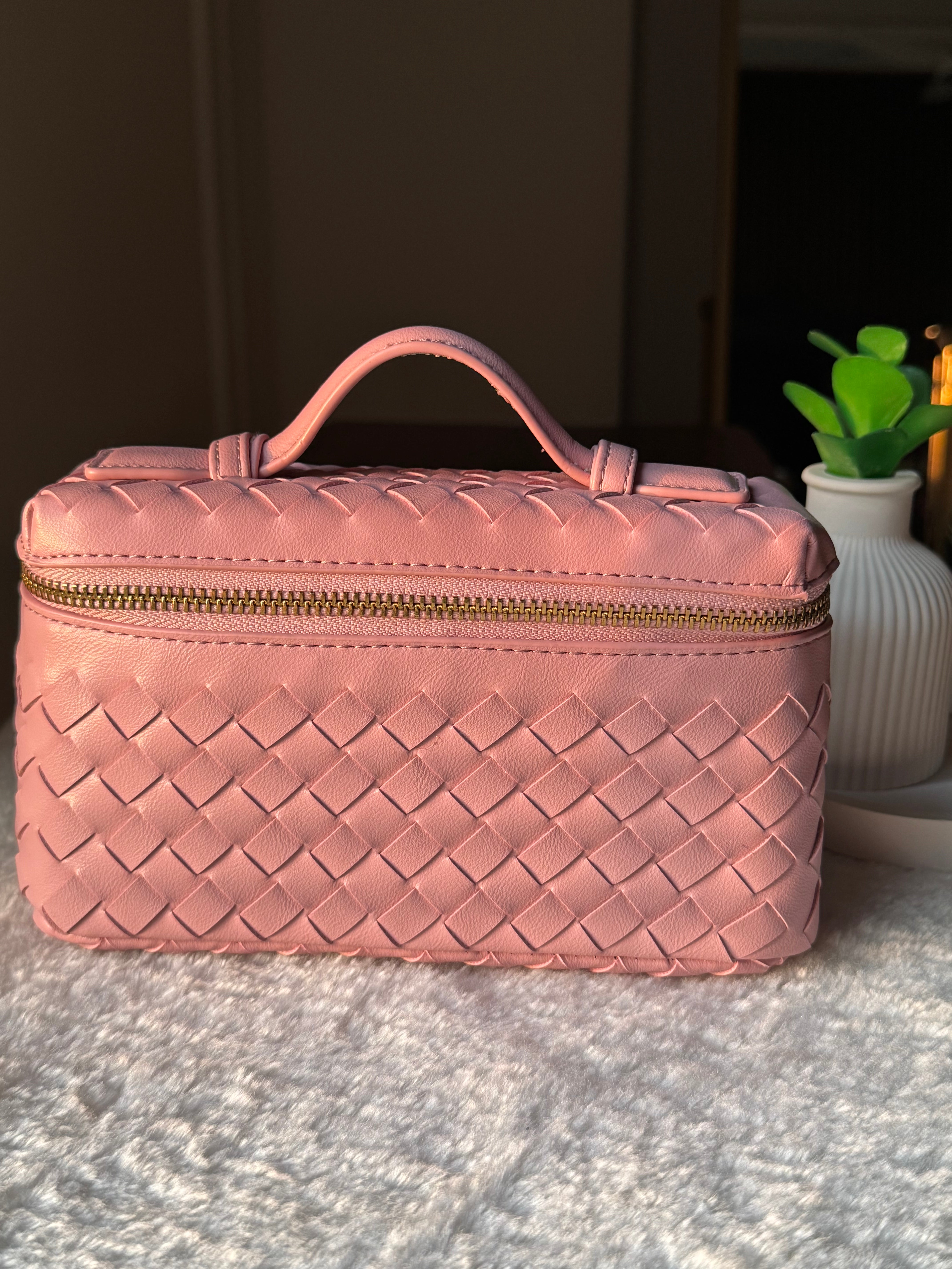JW Pie Woven Bag with Long Strap (Pink)