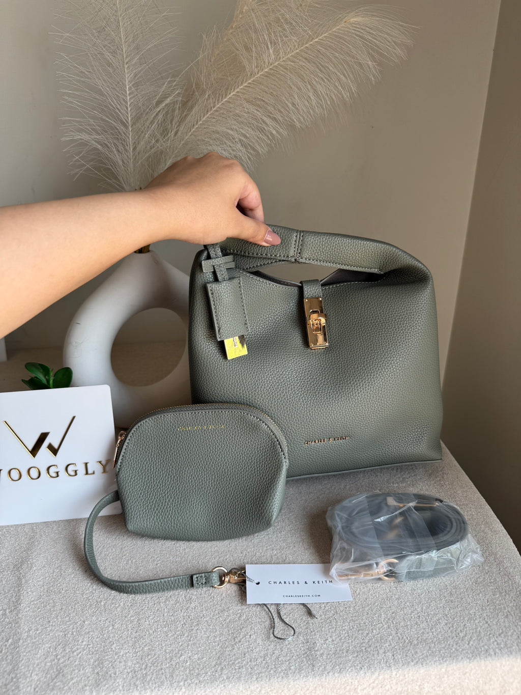 Premium C & K Bucket Bag with Small Pouch & PROPER PACKING Grey