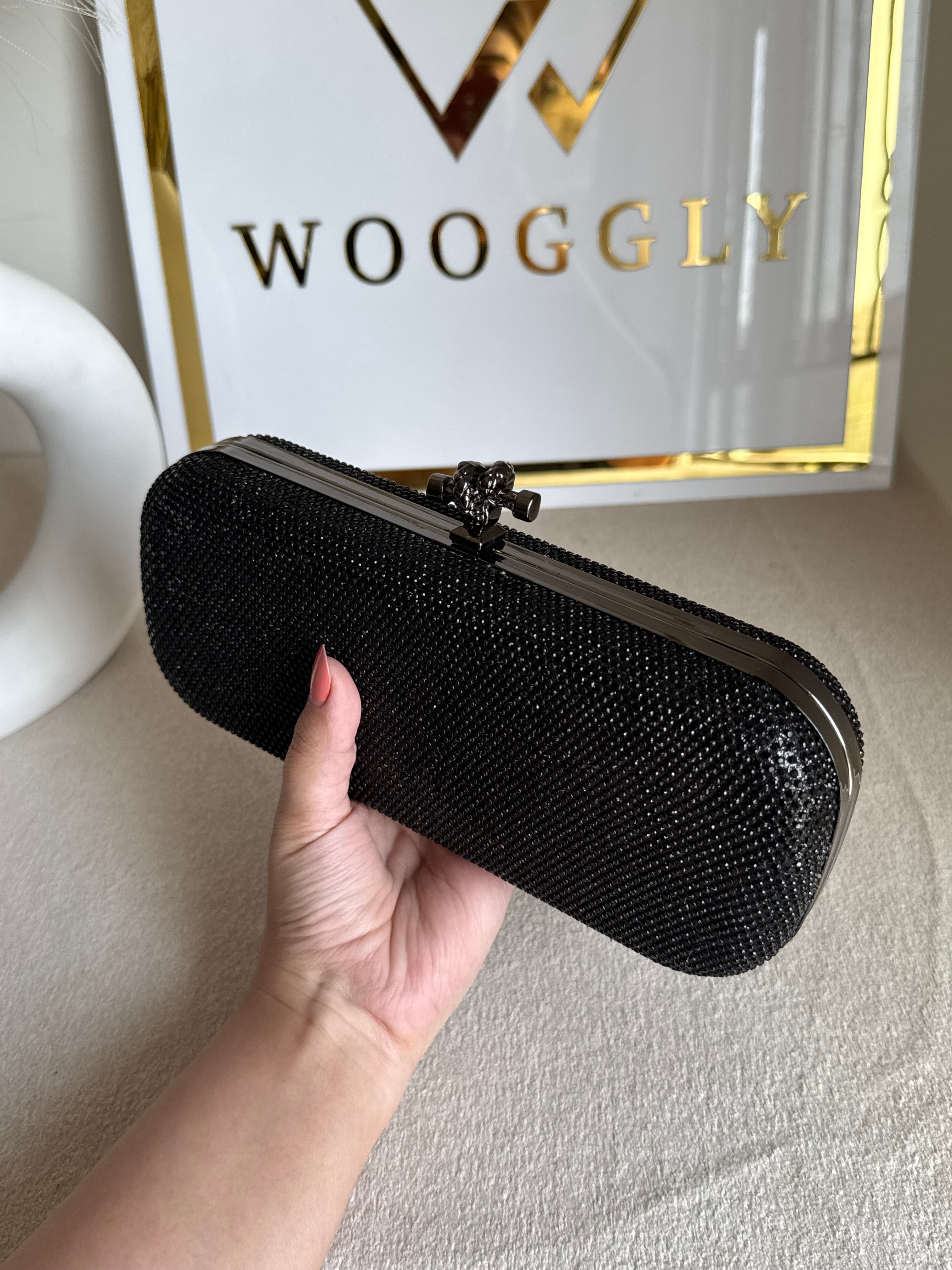 Bottega Shimmer Clutch Matte Top - Black with Chain