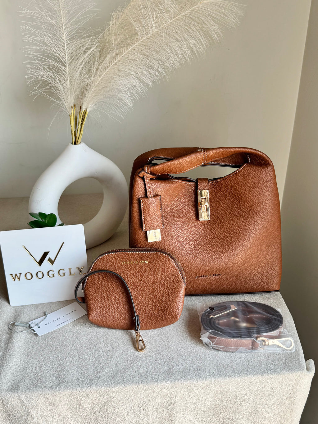 Premium C & K Bucket Bag with Small Pouch & PROPER PACKING Brown