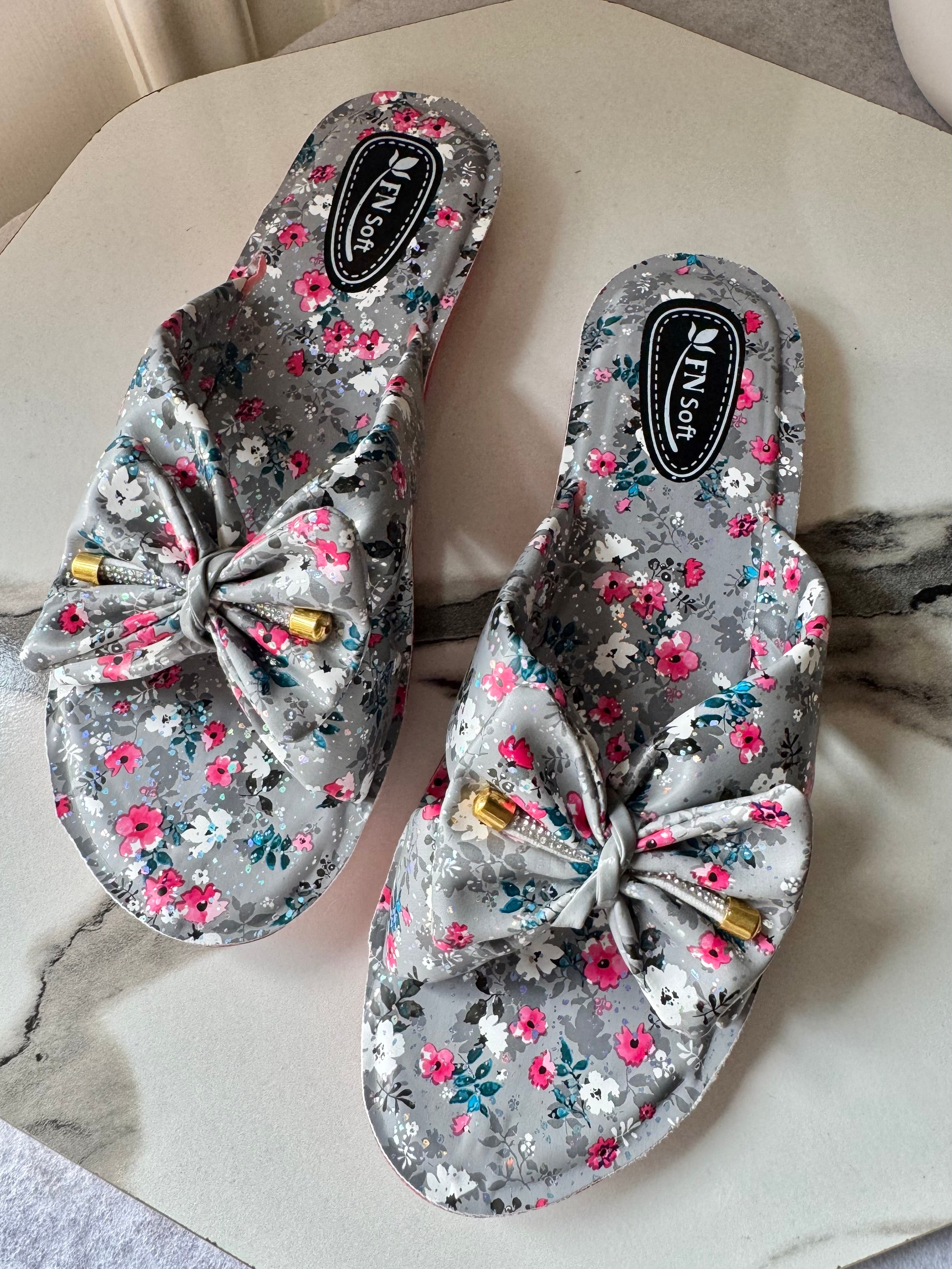 Soft Floral Fantasy Slides - Grey
