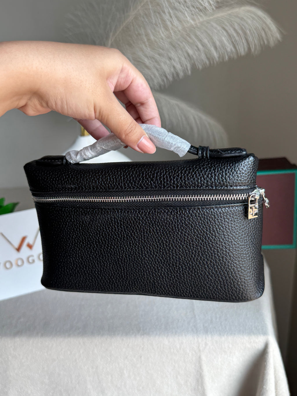 Premium Signature Bag - Black