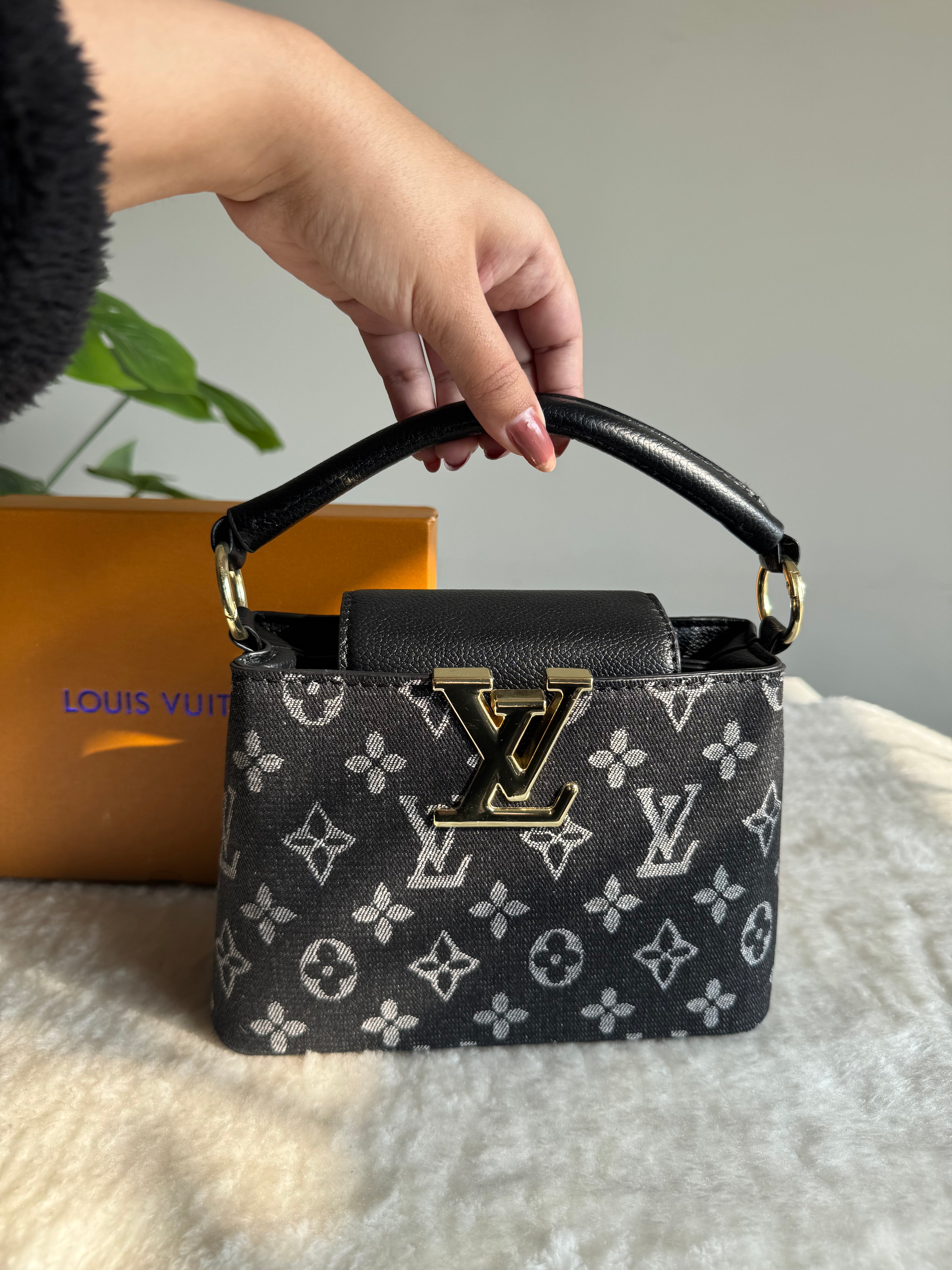 LV BAG PREMIUM QUALITY (Black) - BOX PACKING