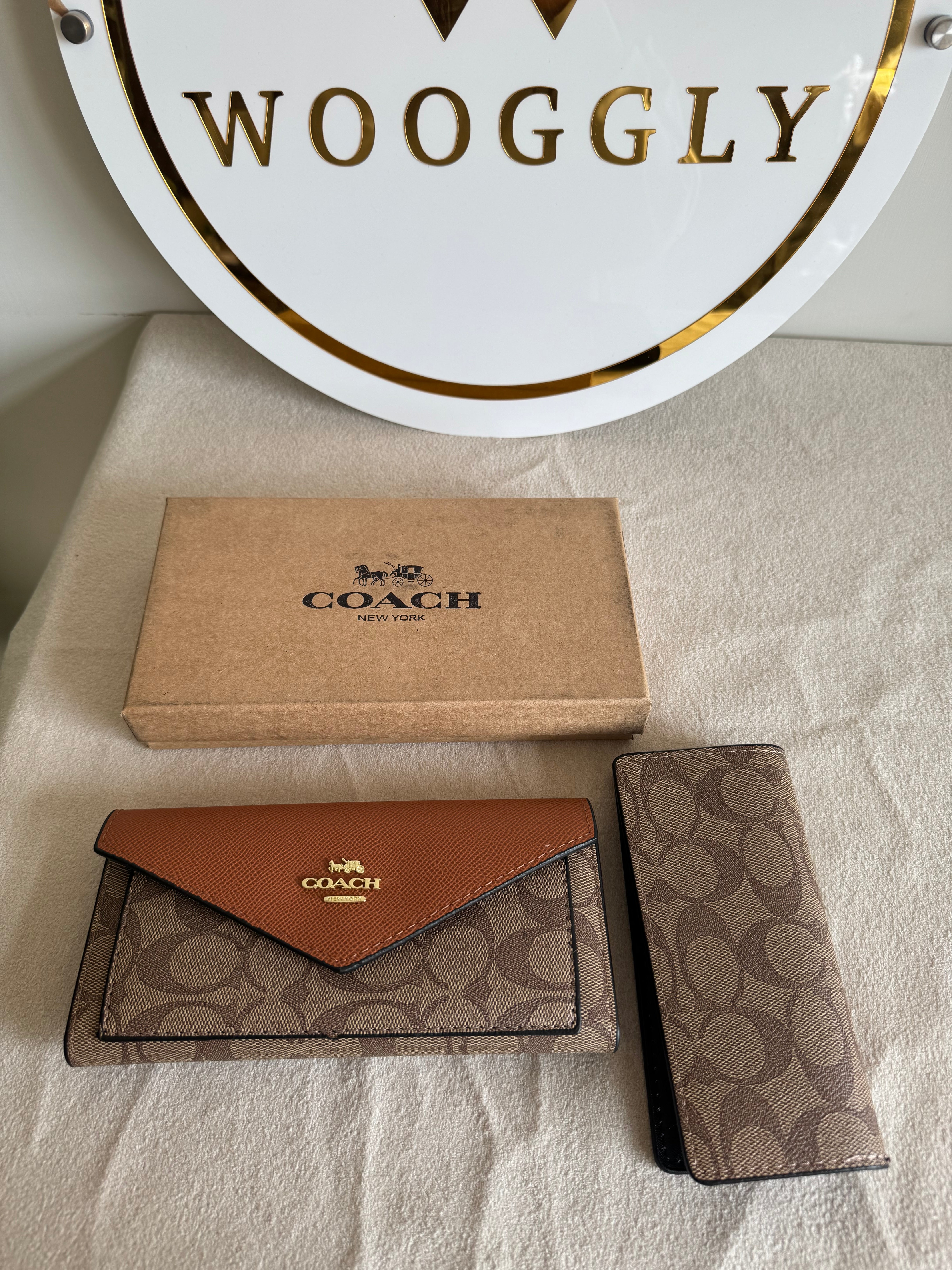 COACH Wallet with Card Holder Set Brown- Box Packing