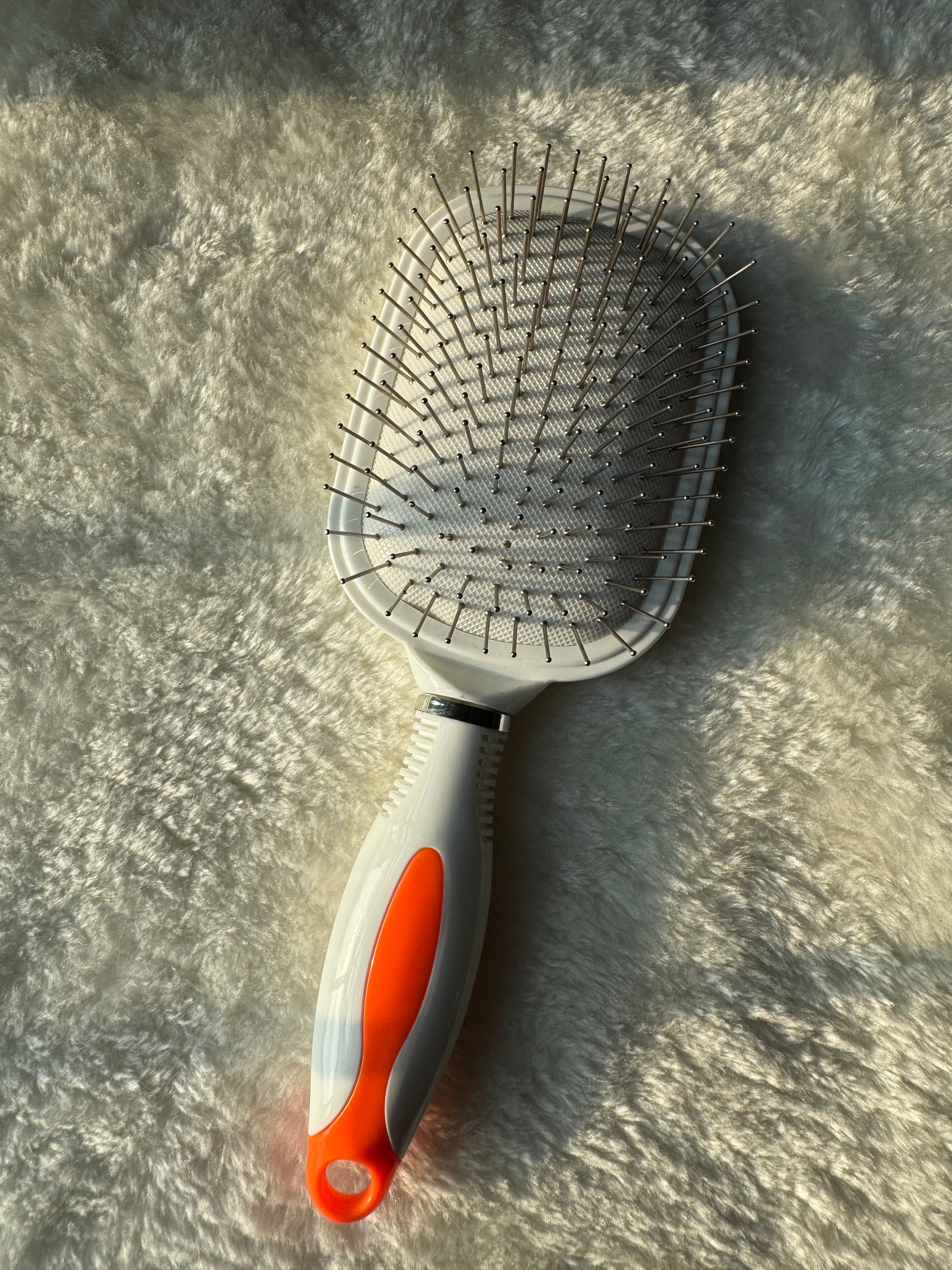 White & Orange Square Softest Brush