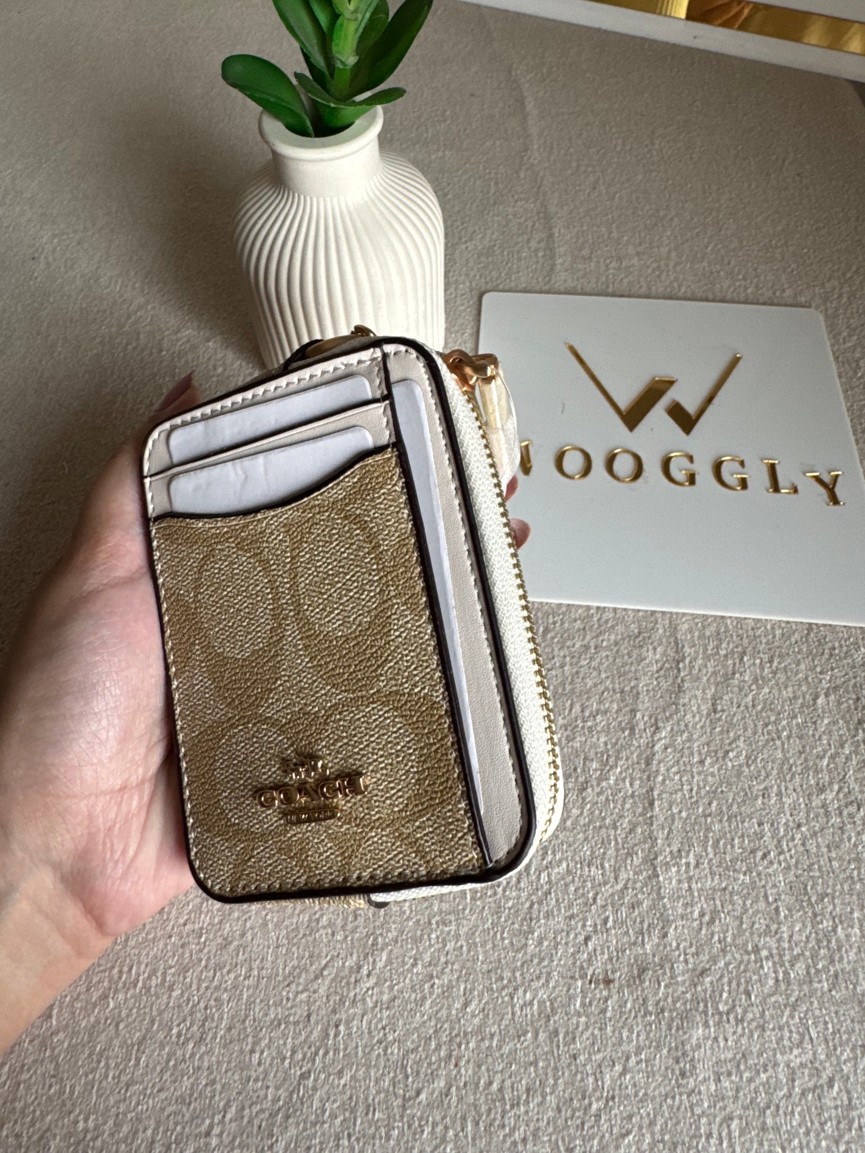 Coach Zip Card Case - Apricot White