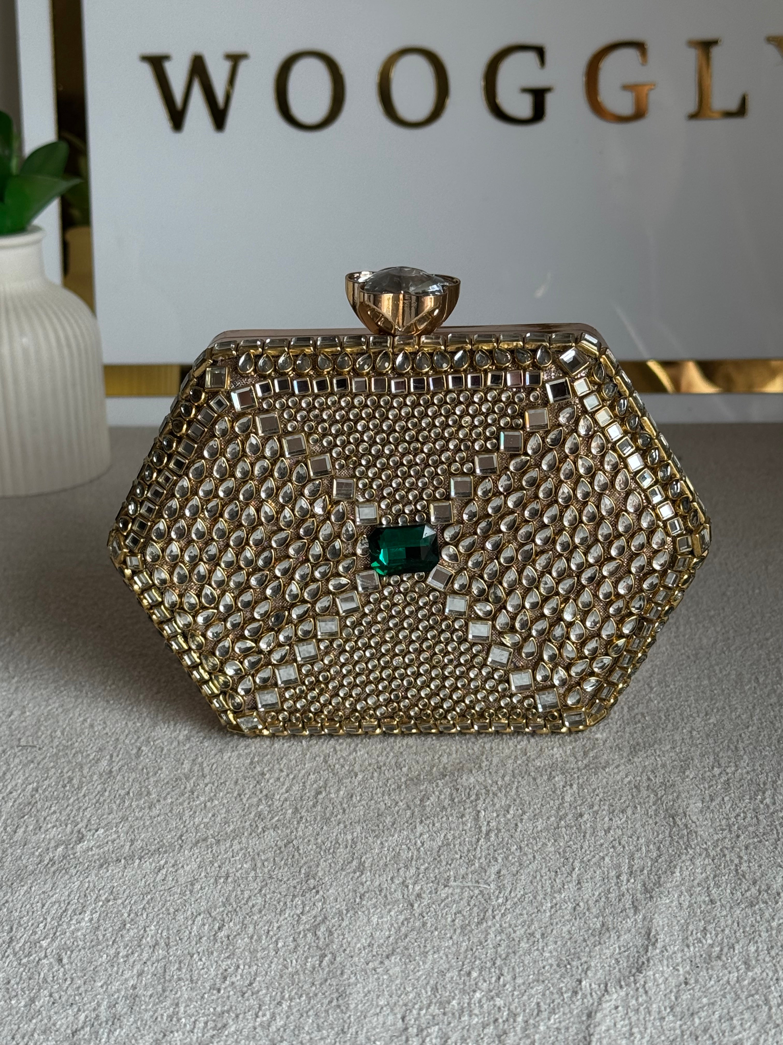 Gulnaar Kundan Clutch - Green Stone