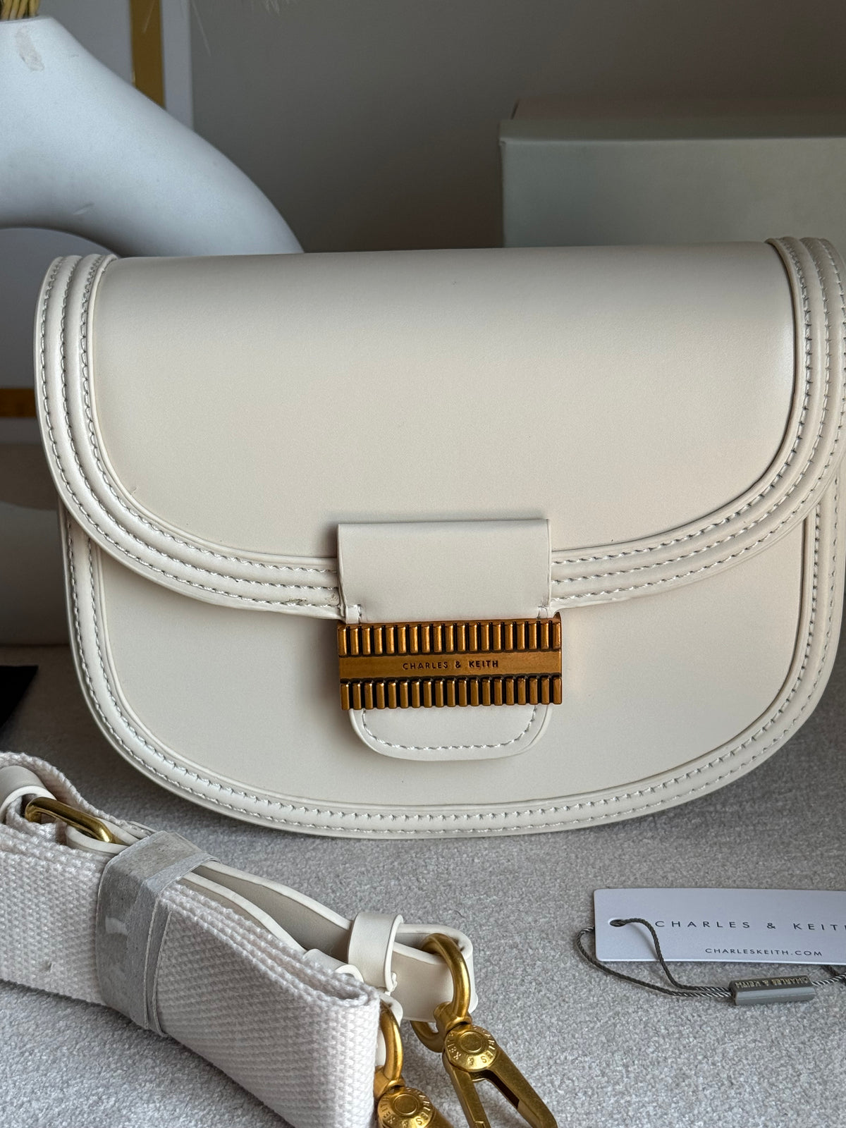 Premium C&K Mia Bag with PROPER PACKING Cream