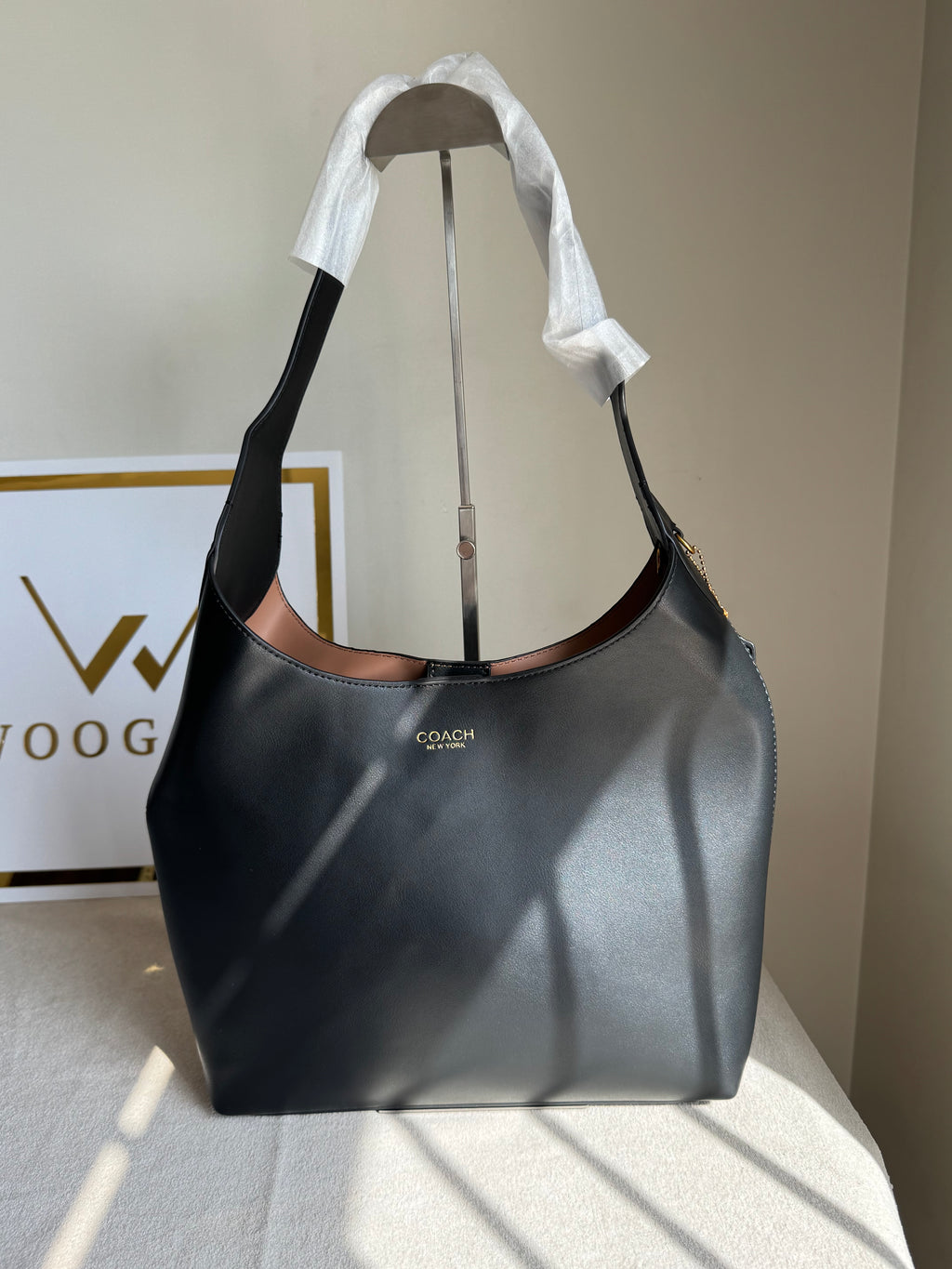 COACH Brooklyn Black - MAGNETIC BOX PACKING