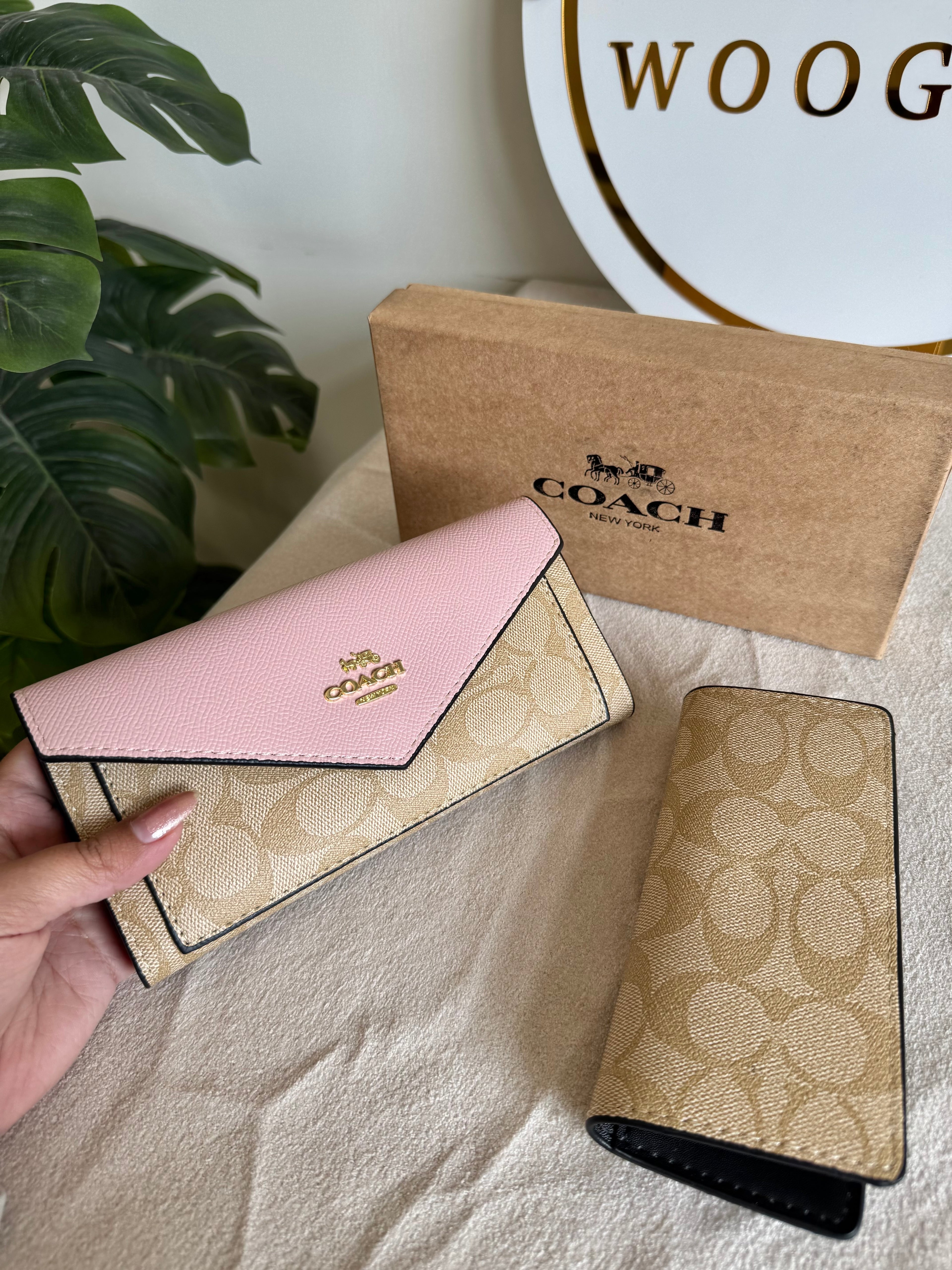 COACH Wallet with Card Holder Set Pink - Box Packing