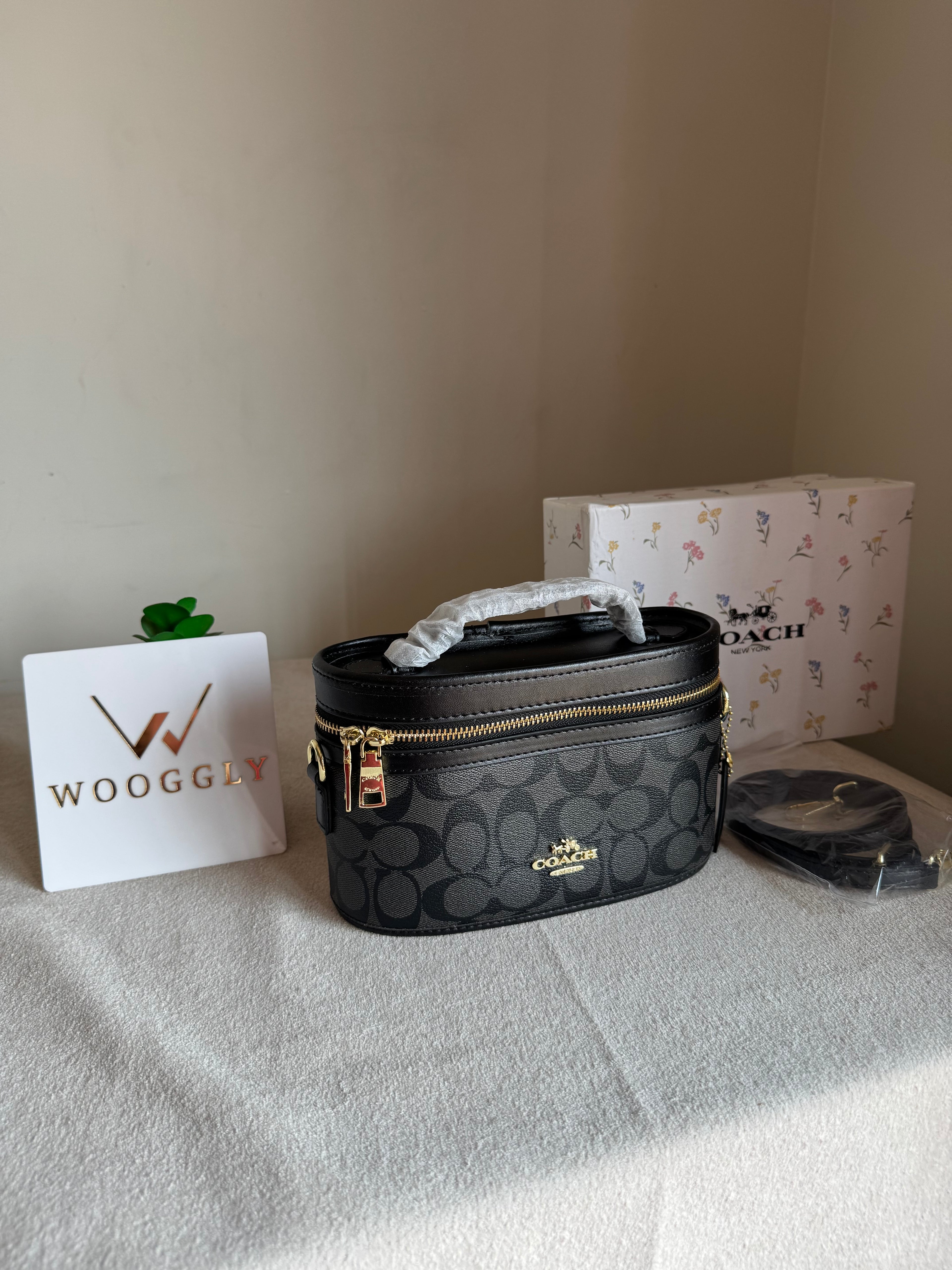 COACH Premium Bucket Bag (Signature Black) with Long Strap - BOX PACKING