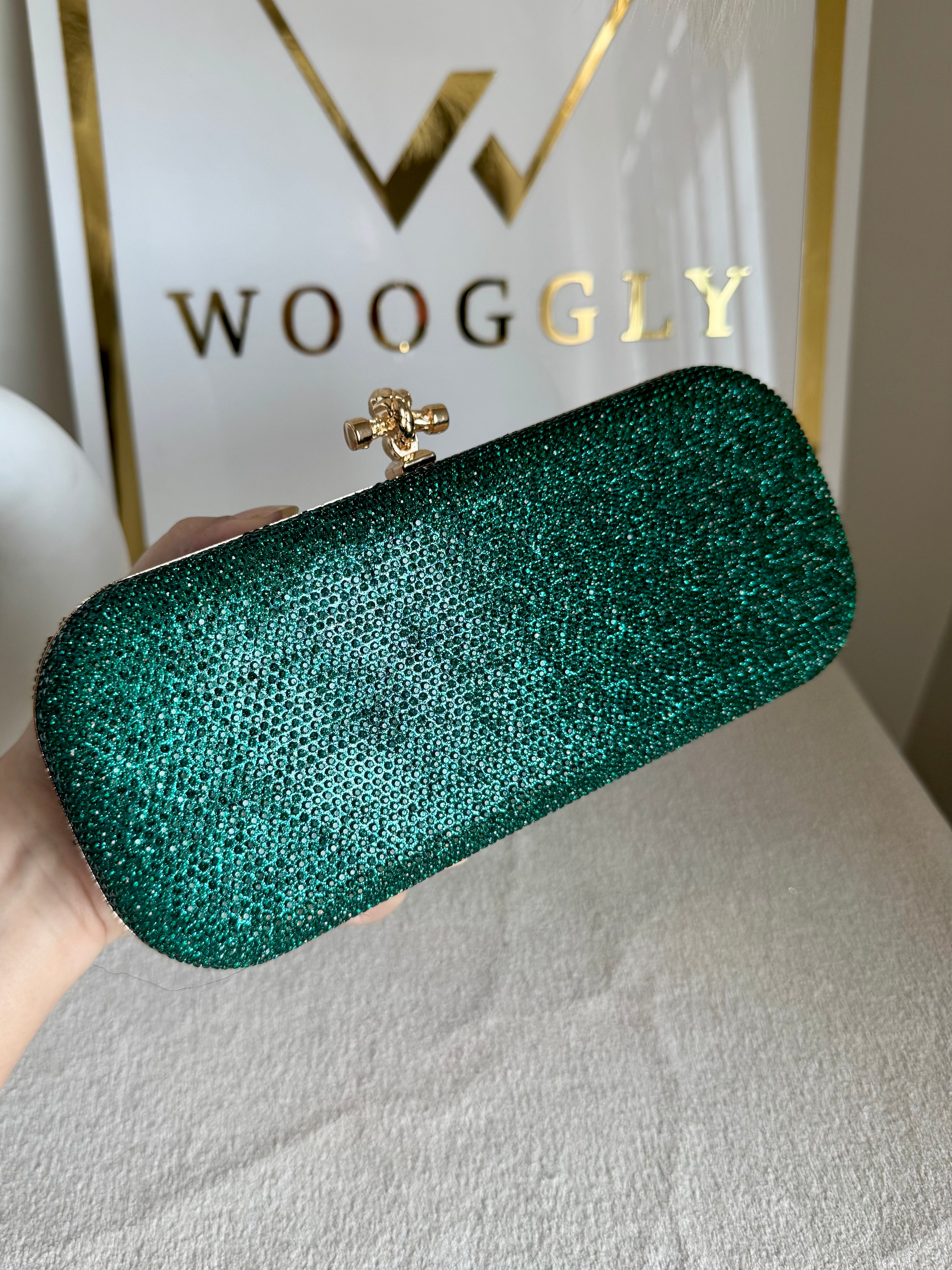 Bottega Shimmer Clutch - Green with Chain