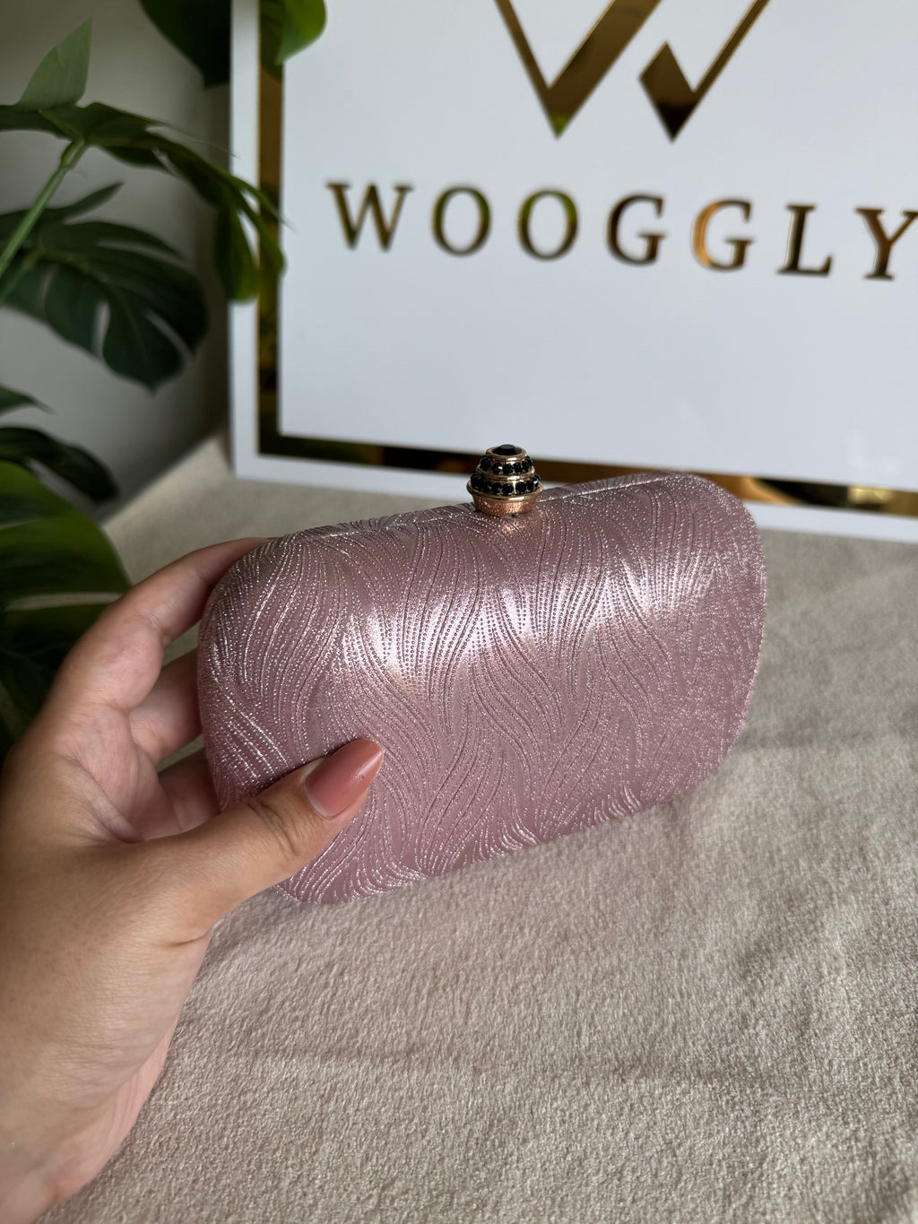 Milan Clutch - Pink
