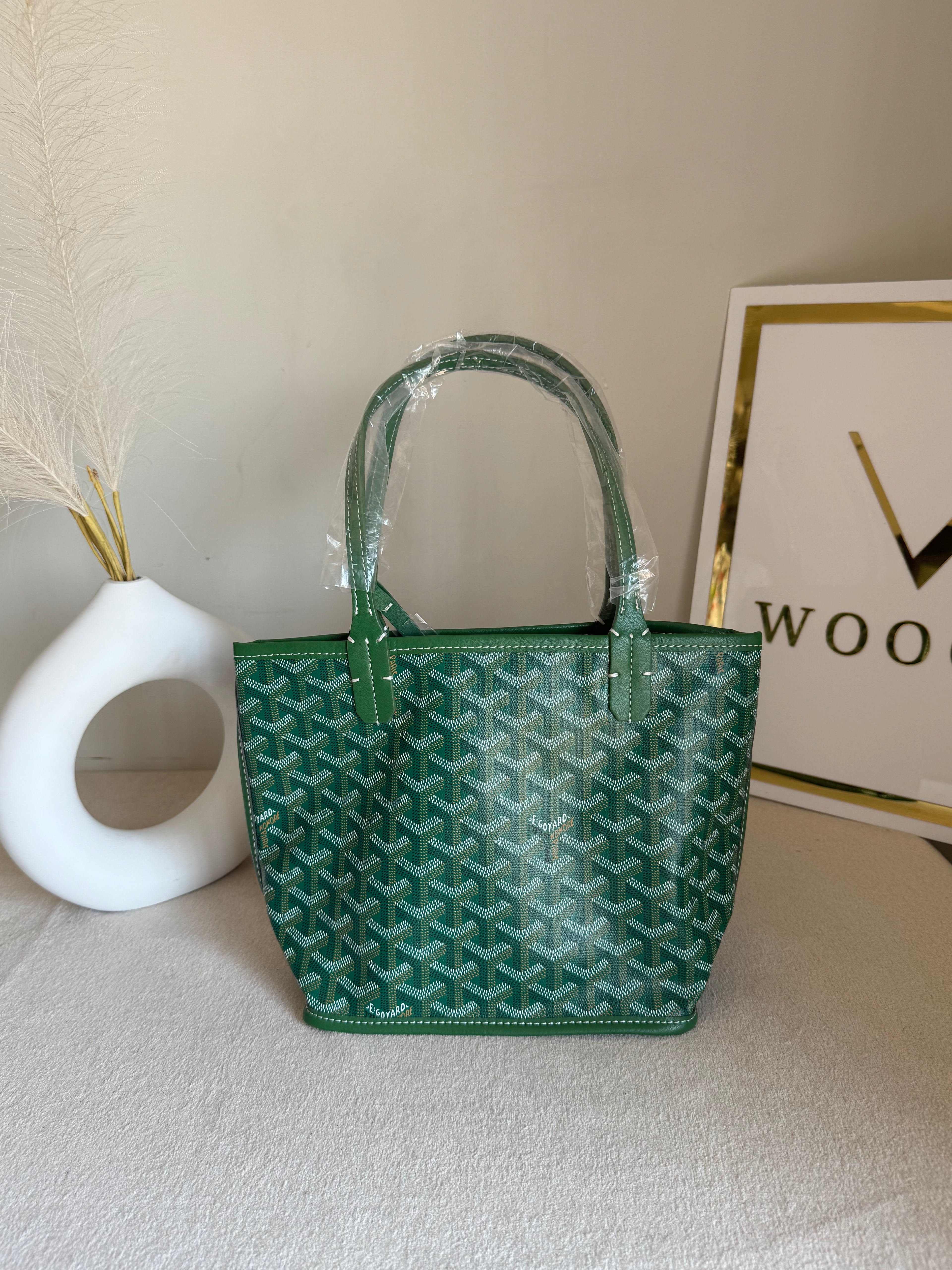 Go Yard Tote Bag - Small Green with Magnetic Box