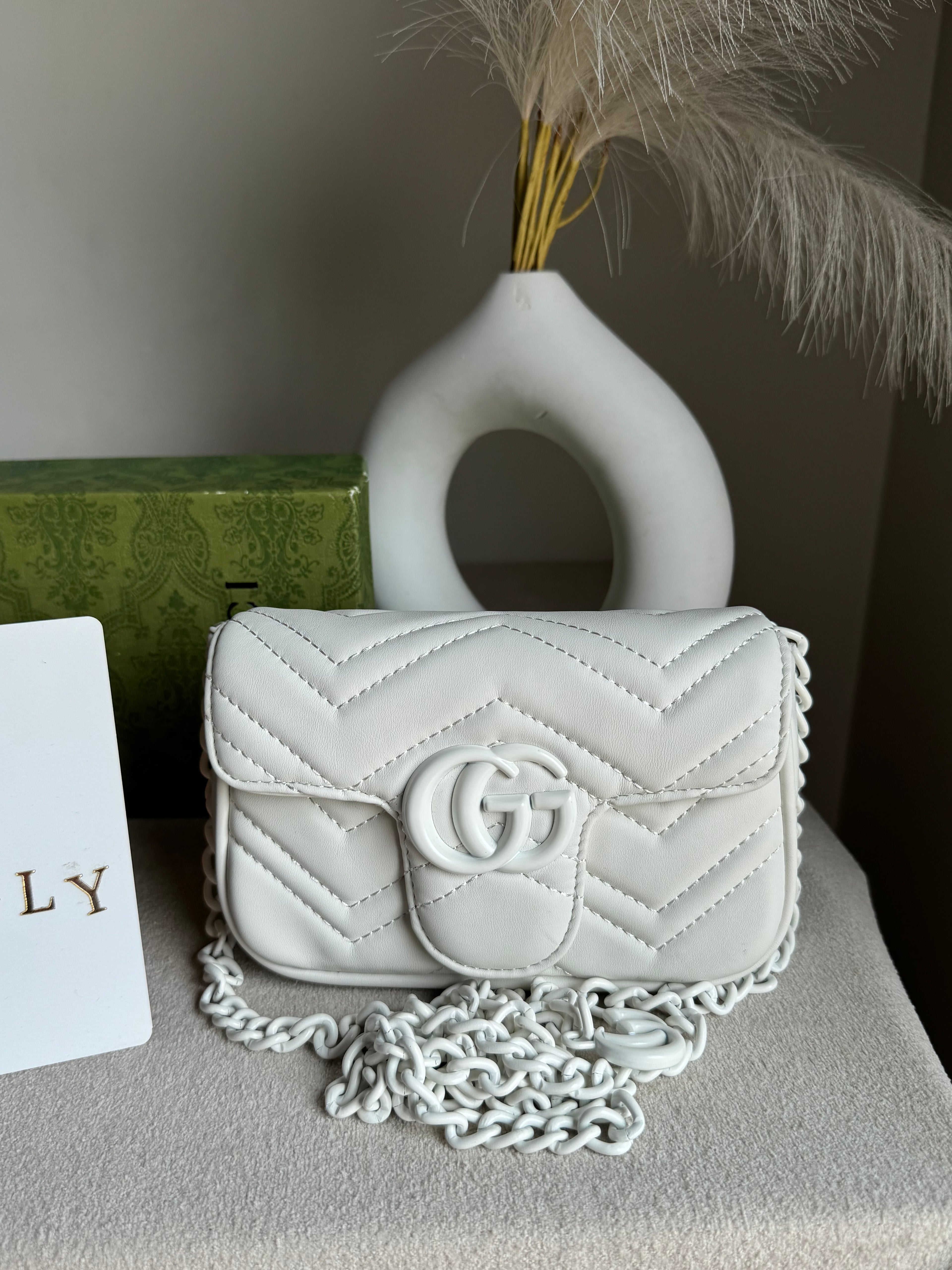 Gucci Signature Bag SMALL - White on White with Box Packing