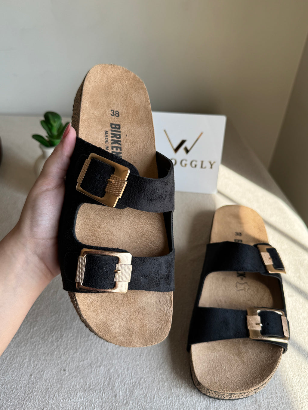 Viral Birkenstock Comfy Sandals - Suede Black