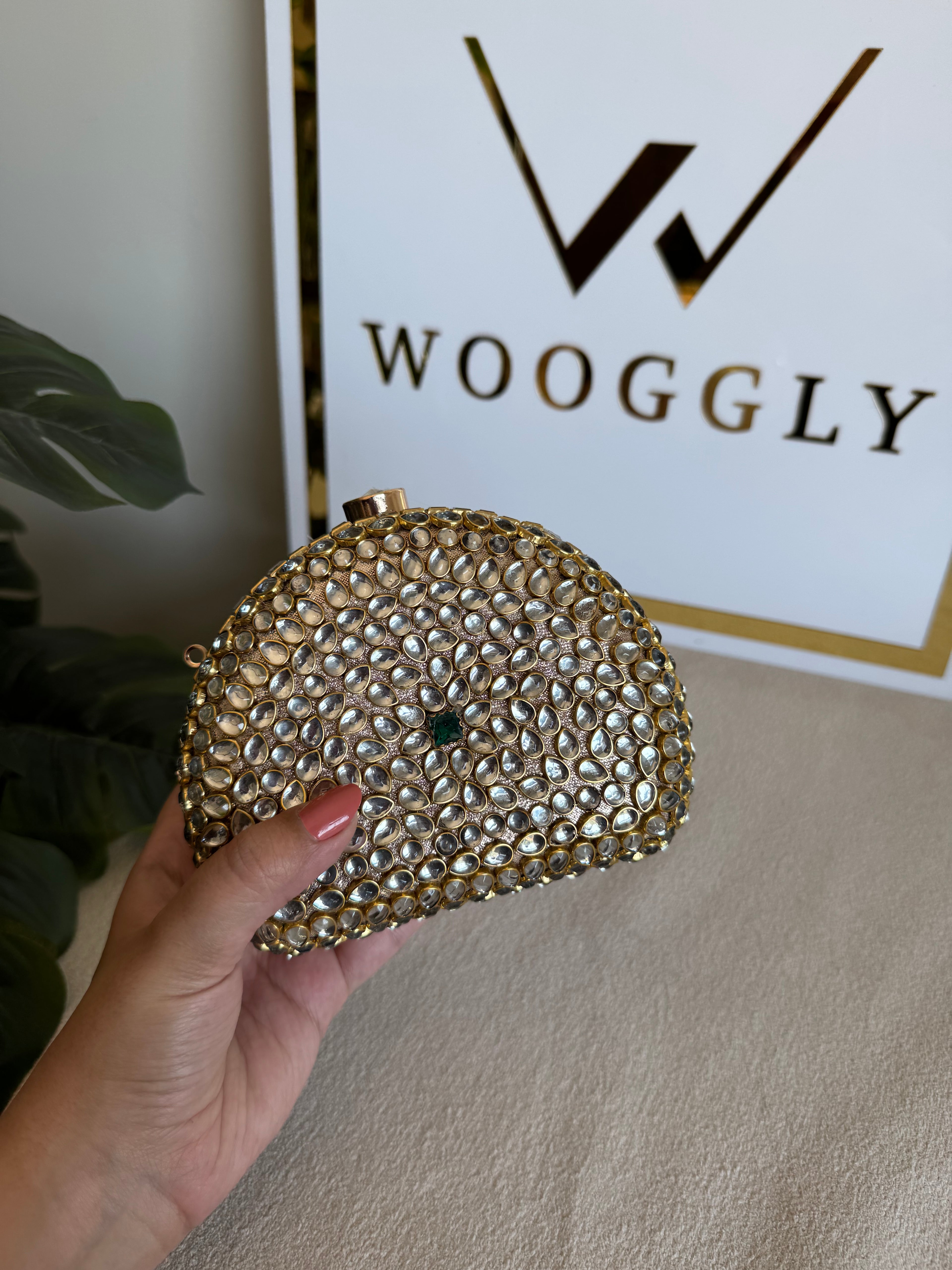 Afreen Kundan Clutch with Chain - Black Stone