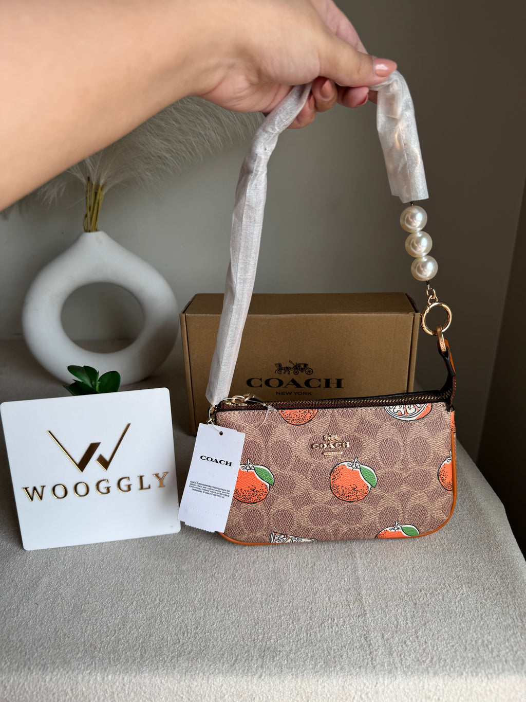 Nolita 19 Signature Canvas with Cute Oranges - BOX PACKING