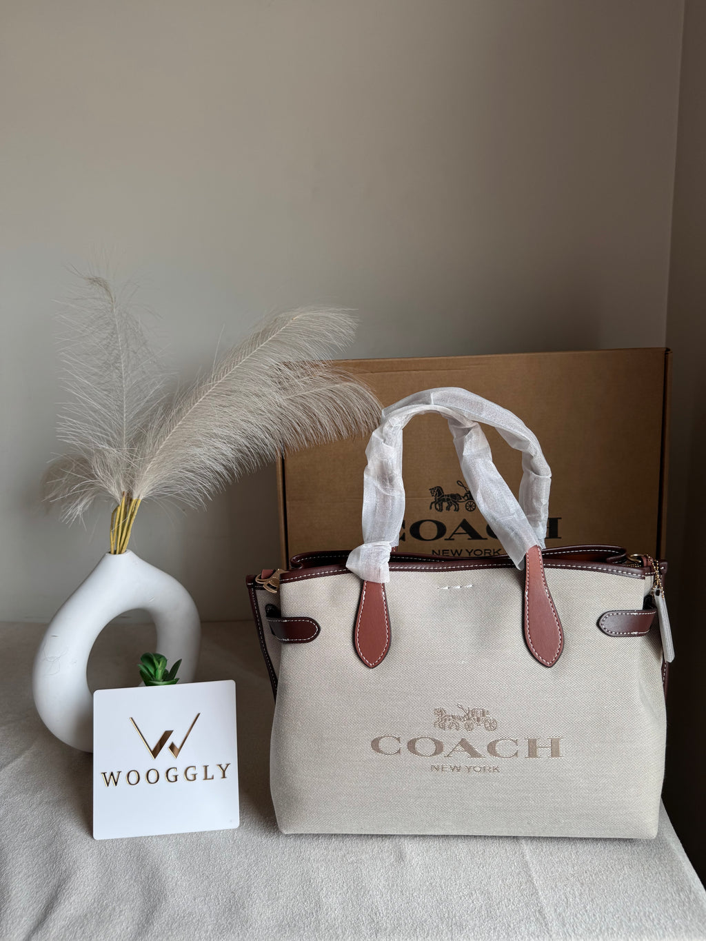 COACH PREMIUM Hand Bag (Brown Jute) BOX PACKING