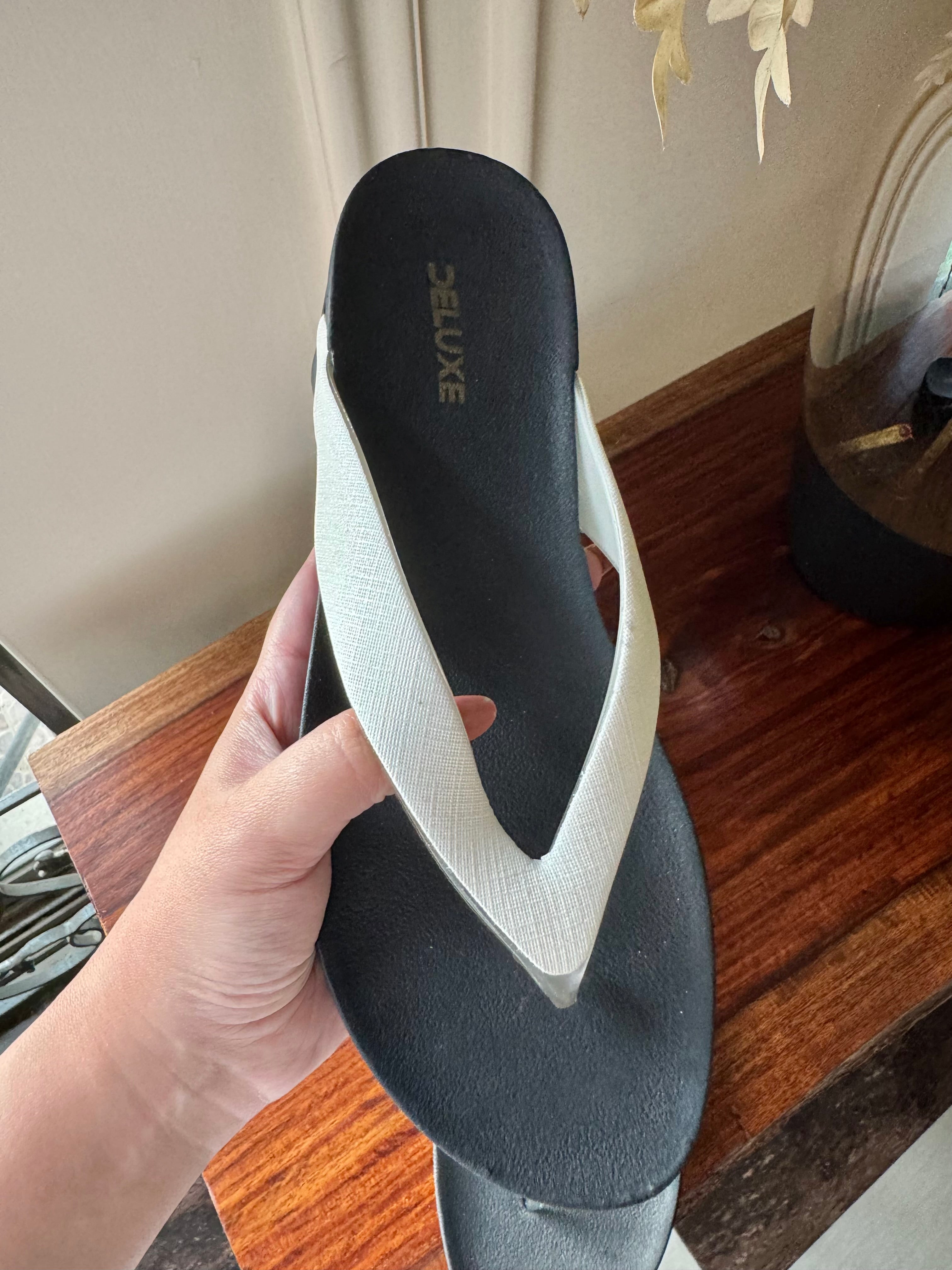 Soft Every Day Slides - White & Black