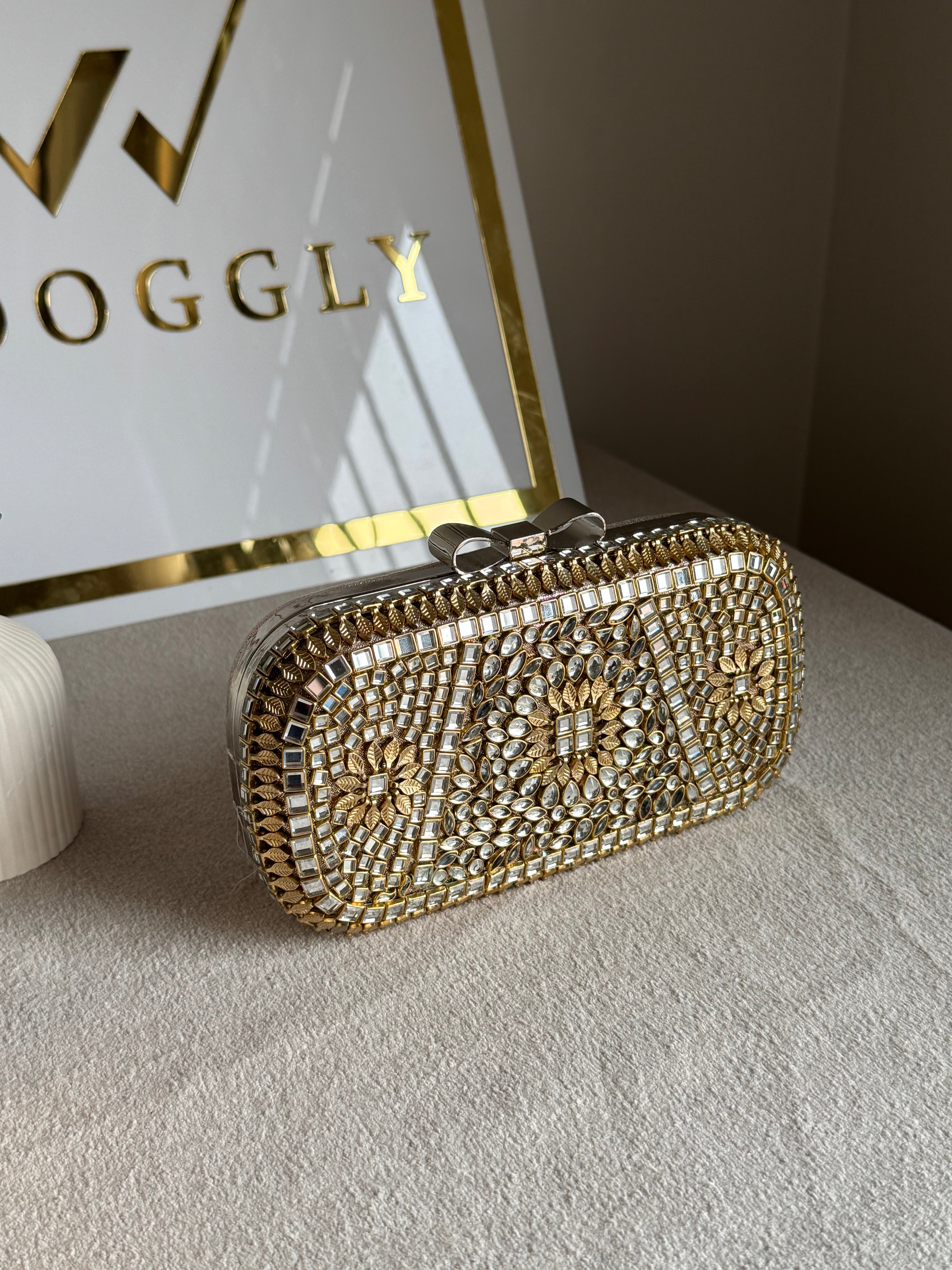 Mahe e Noor Kundan Clutch